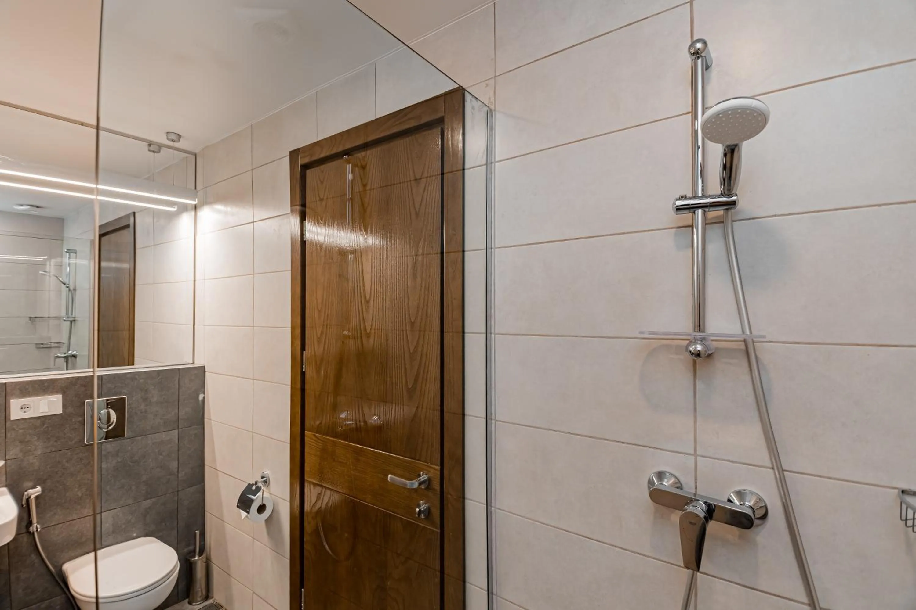 Bathroom in Kutaisi Inn