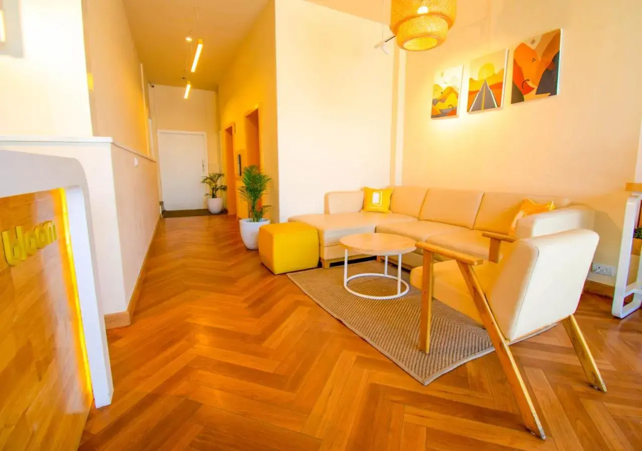 Lobby or reception in Bloom Hotel - Gachibowli Lobby or reception in Bloom Hotel - Gachibowli