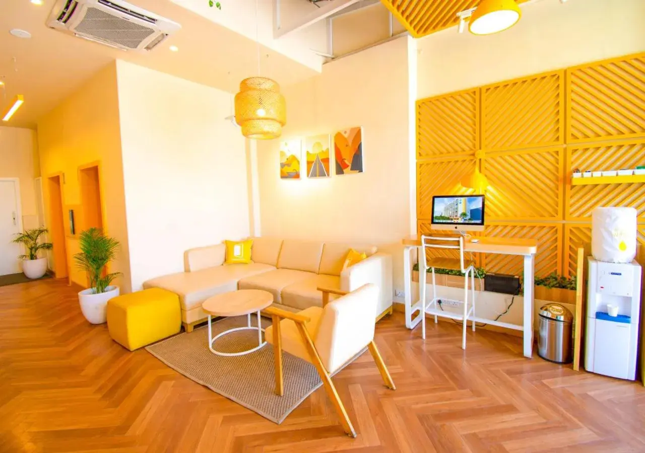 Lobby or reception in Bloom Hotel - Gachibowli Lobby or reception in Bloom Hotel - Gachibowli