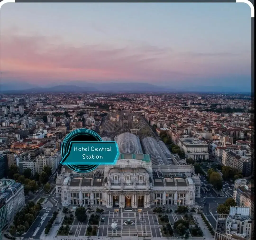 Property building in CSI Group - Hotel Central Station Property building in CSI Group - Hotel Central Station