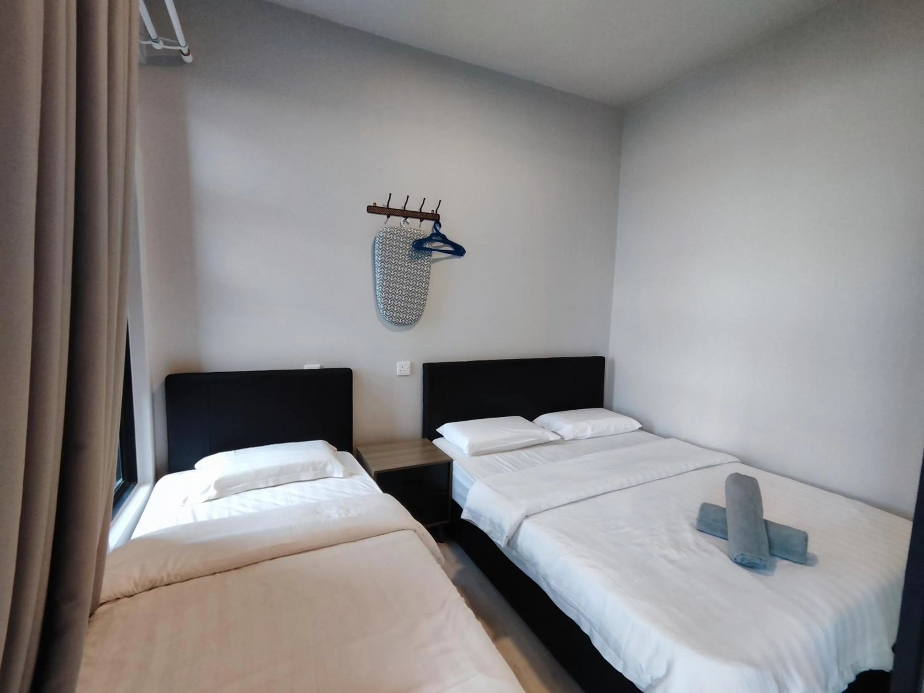 Bed in Jesselton Quay Citypads