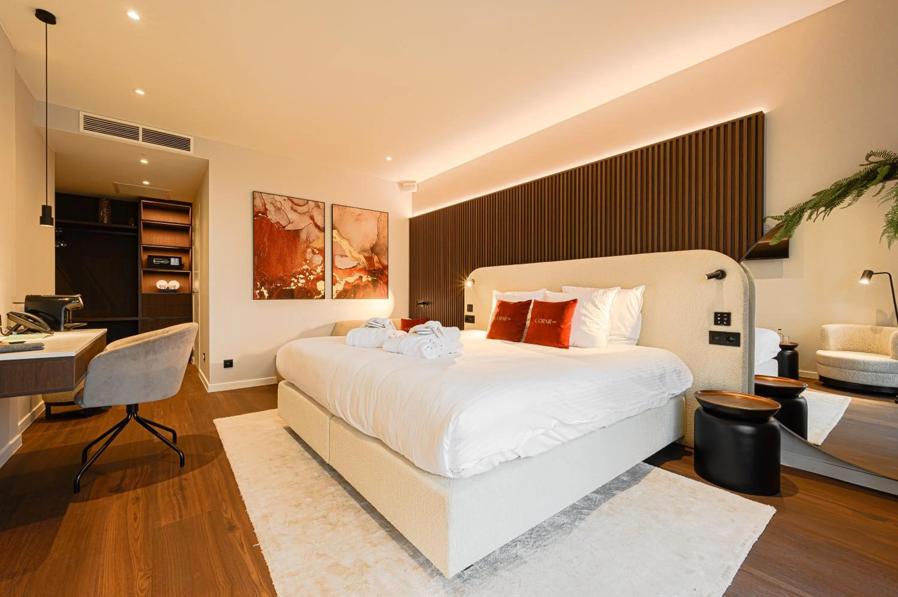 Photo of the whole room, Bed in The CORNR Hotel