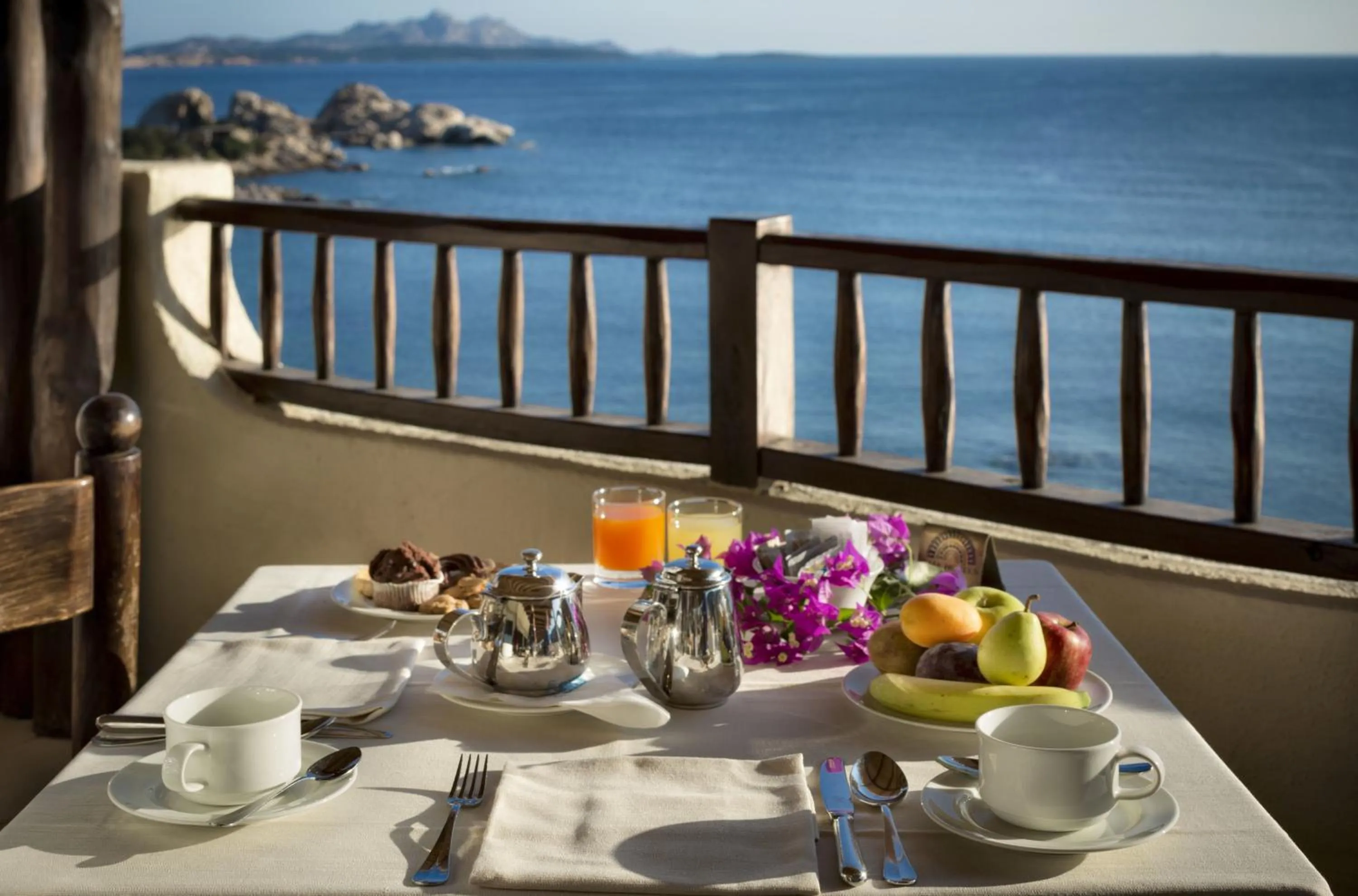 Restaurant/places to eat in Club Hotel Baja Sardinia