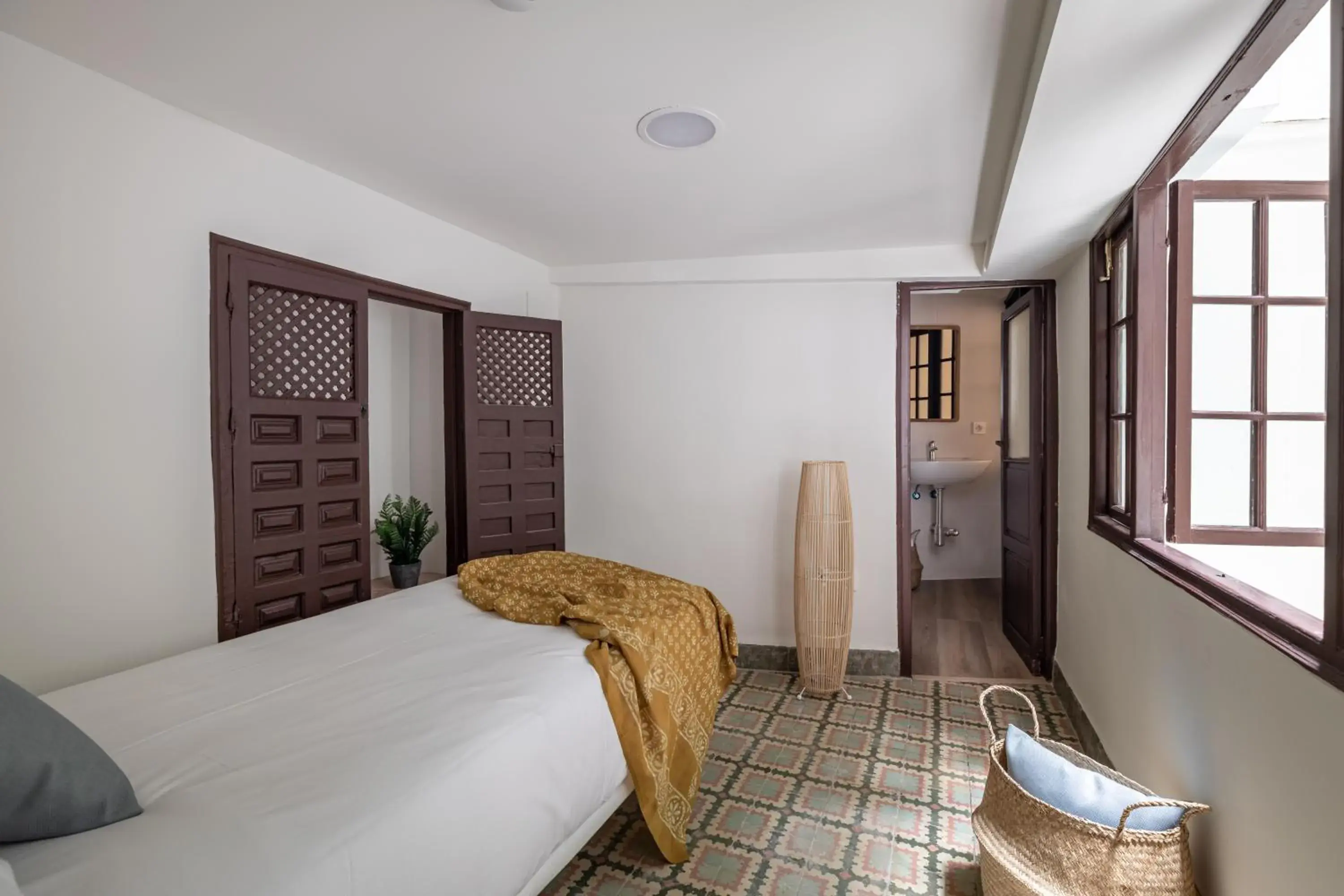 Photo of the whole room, Bed in Líbere Málaga la Merced Photo of the whole room, Bed in Líbere Málaga la Merced