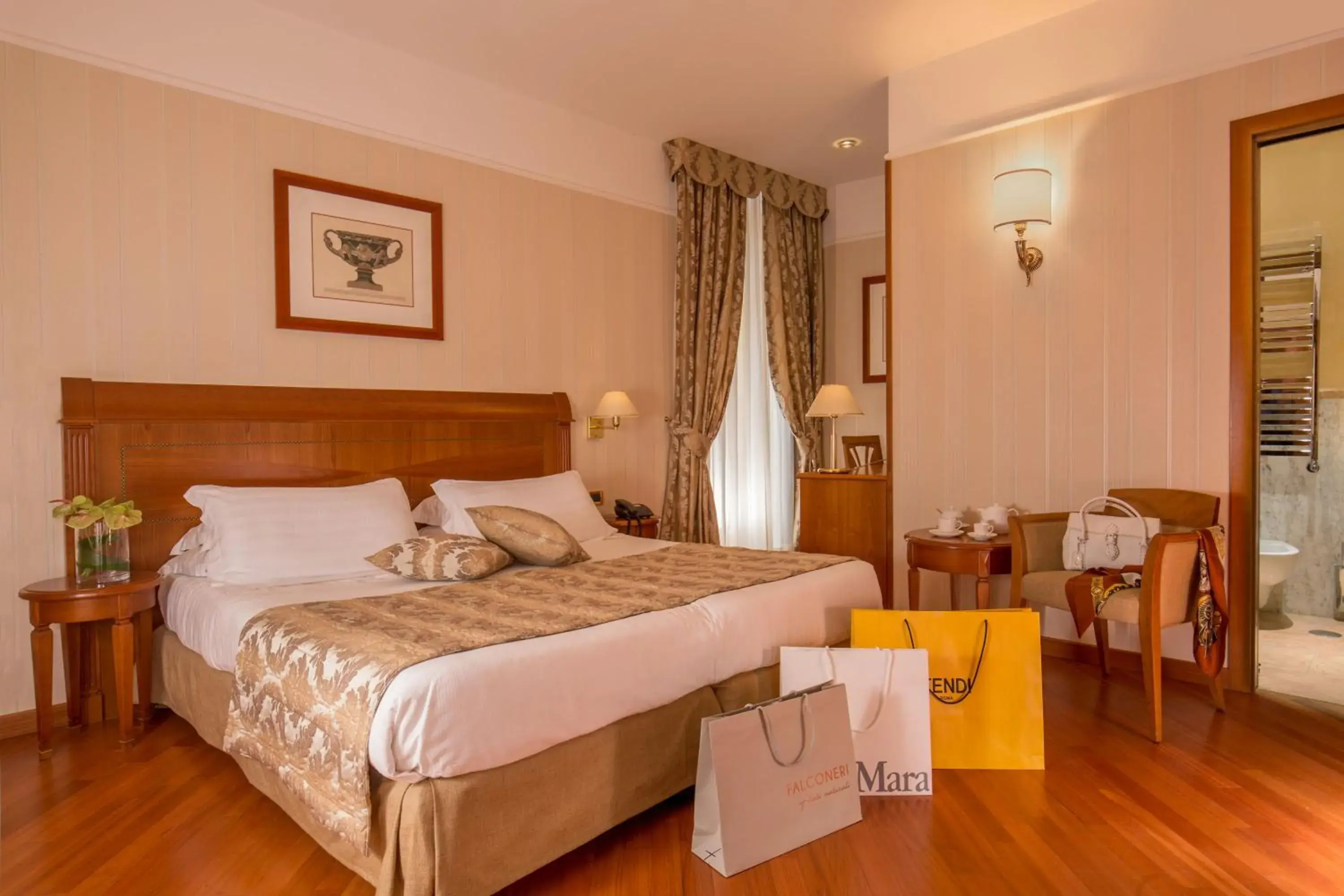 Photo of the whole room, Bed in Albergo Ottocento Photo of the whole room, Bed in Albergo Ottocento