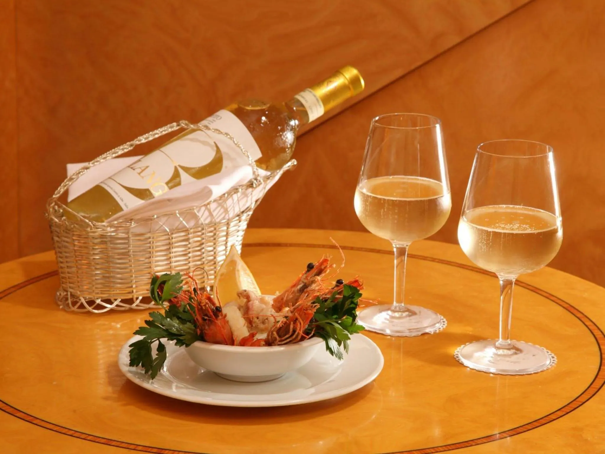 Restaurant/places to eat in Albergo Ottocento