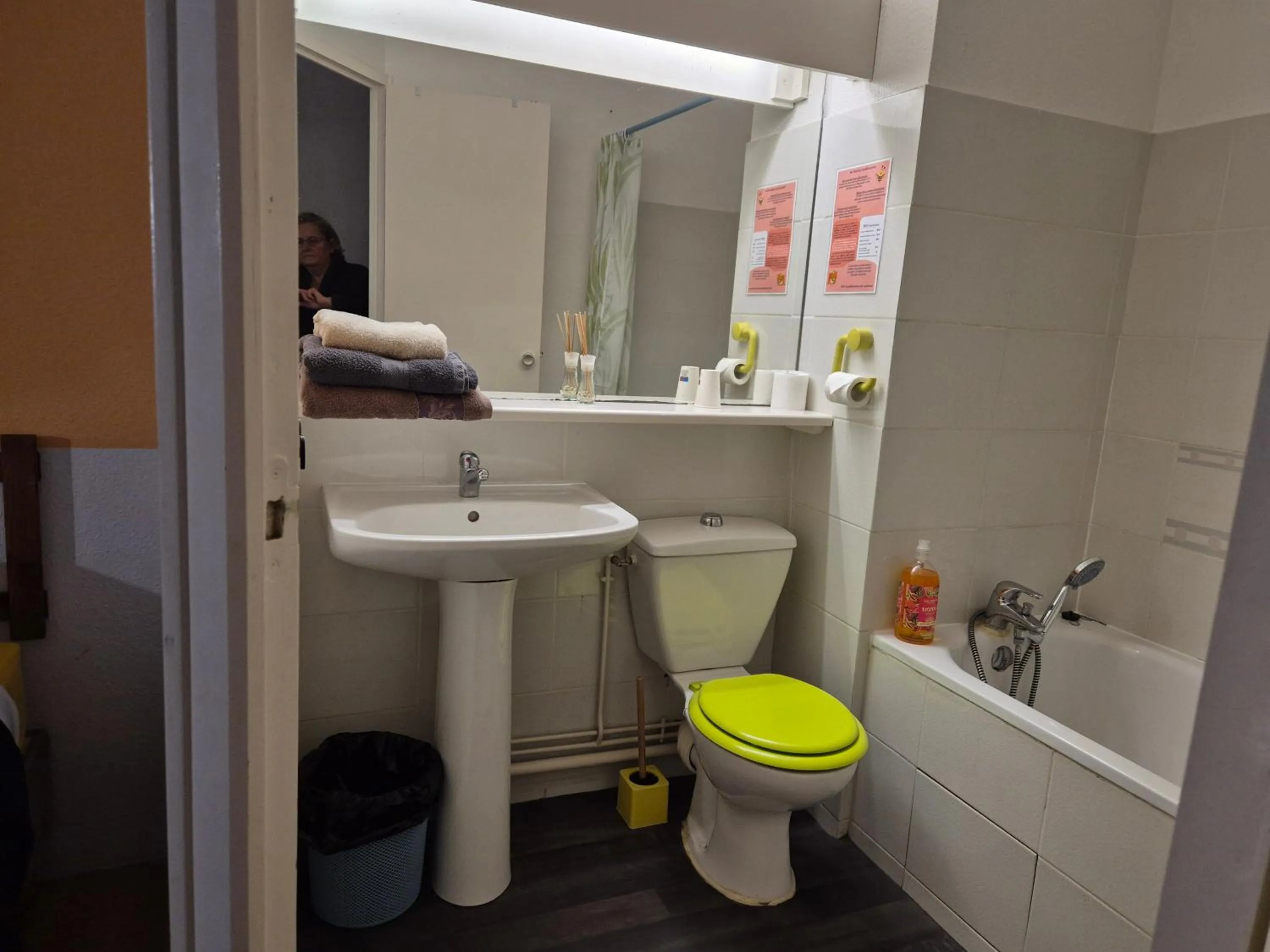 Toilet in Bel Hotel Restaurant la Gentilhommière