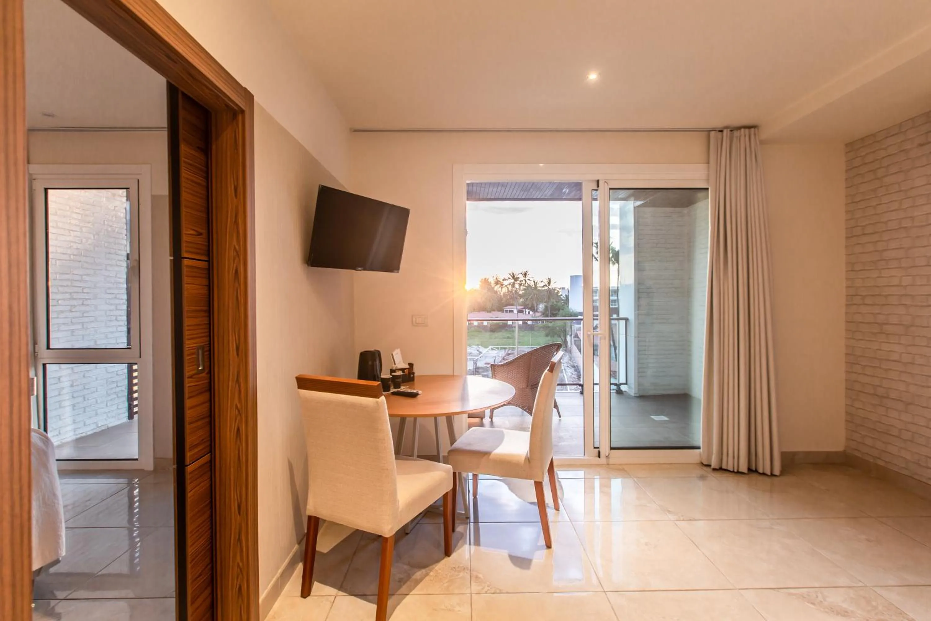 Communal lounge/ TV room in VM Hotel Cumbuco