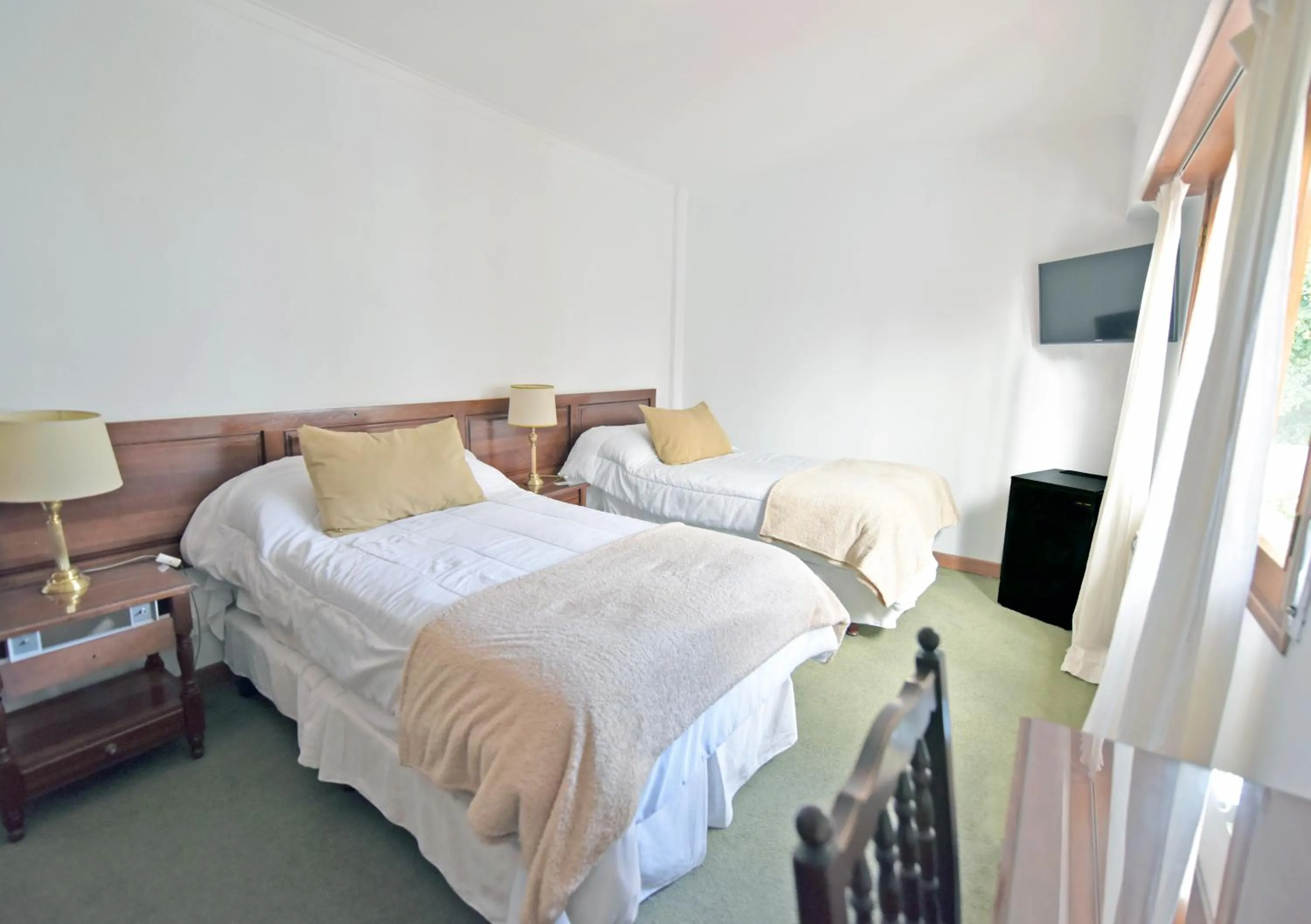 Bed in Hotel Caupolican by Visionnaire