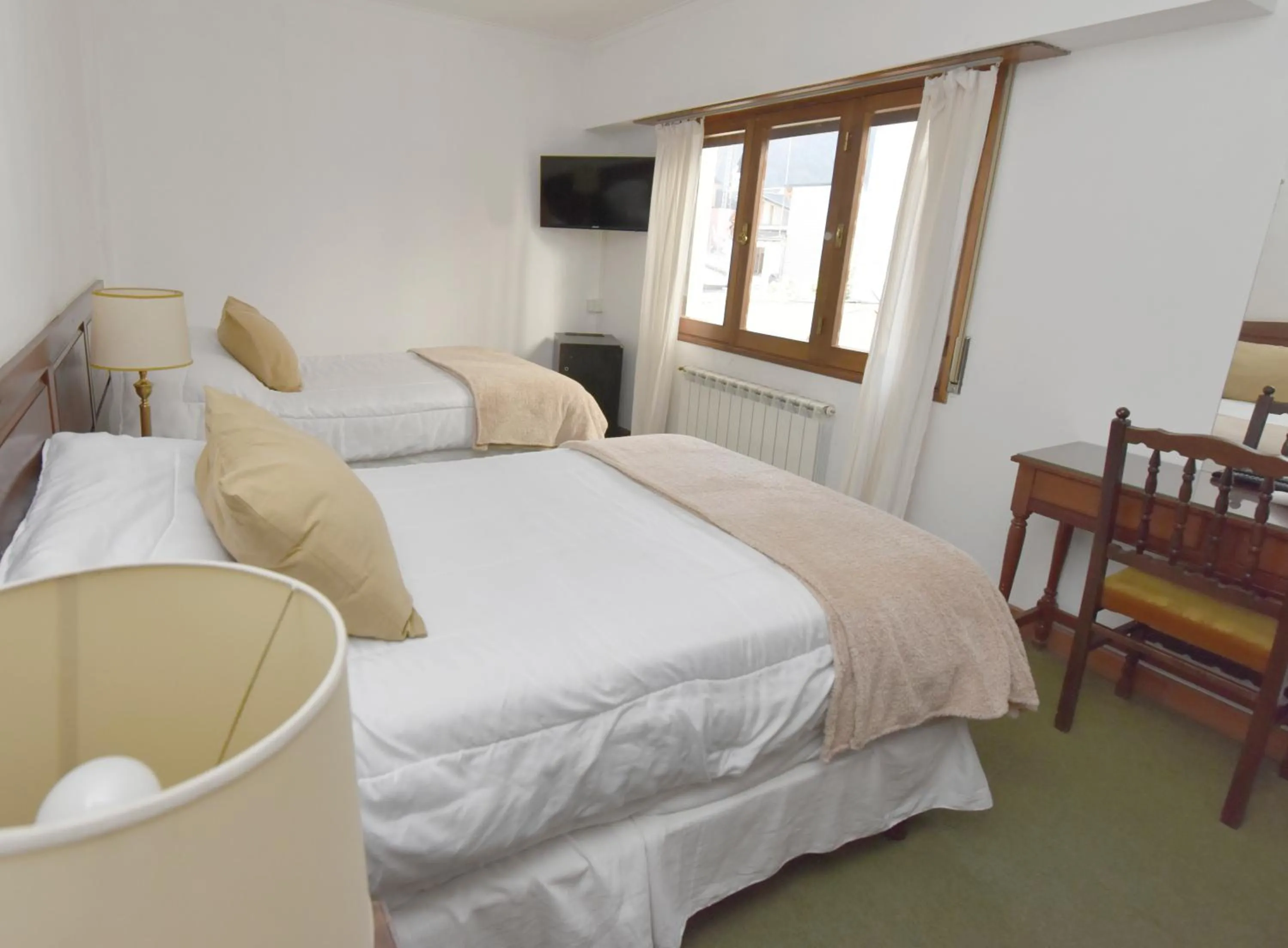 Bed in Hotel Caupolican by Visionnaire
