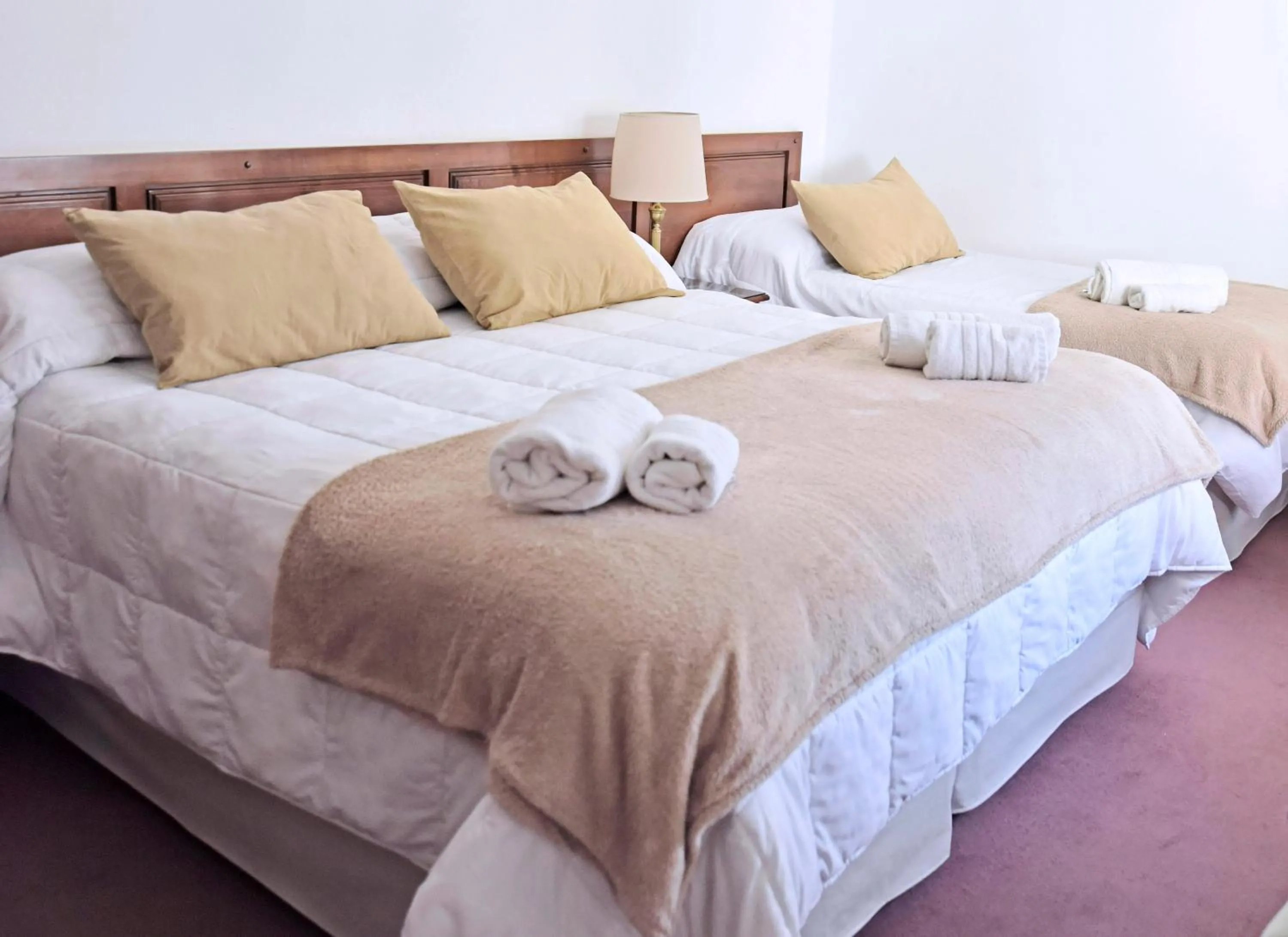 Bed in Hotel Caupolican by Visionnaire