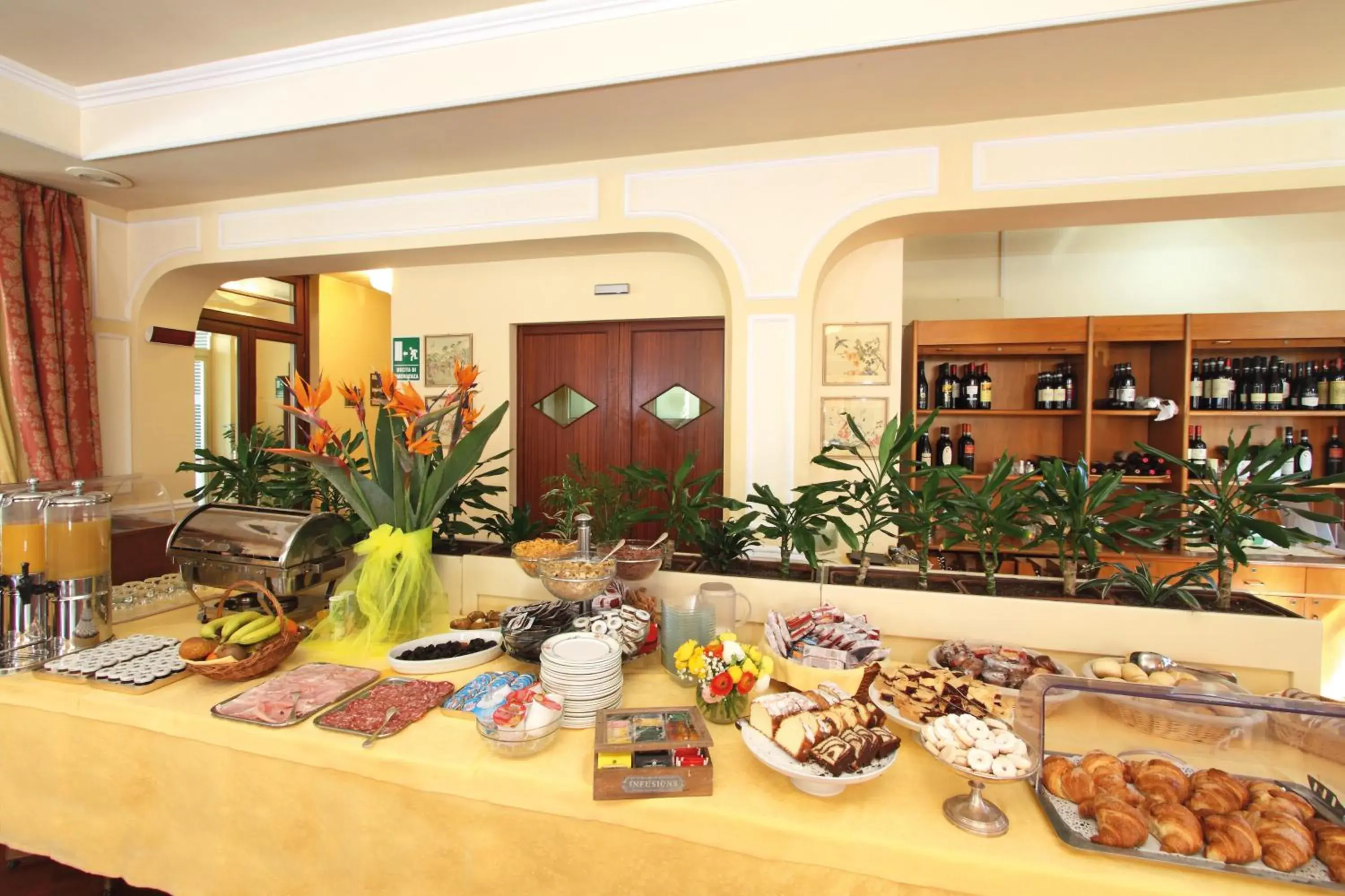 Breakfast in Hotel Paradiso Breakfast in Hotel Paradiso