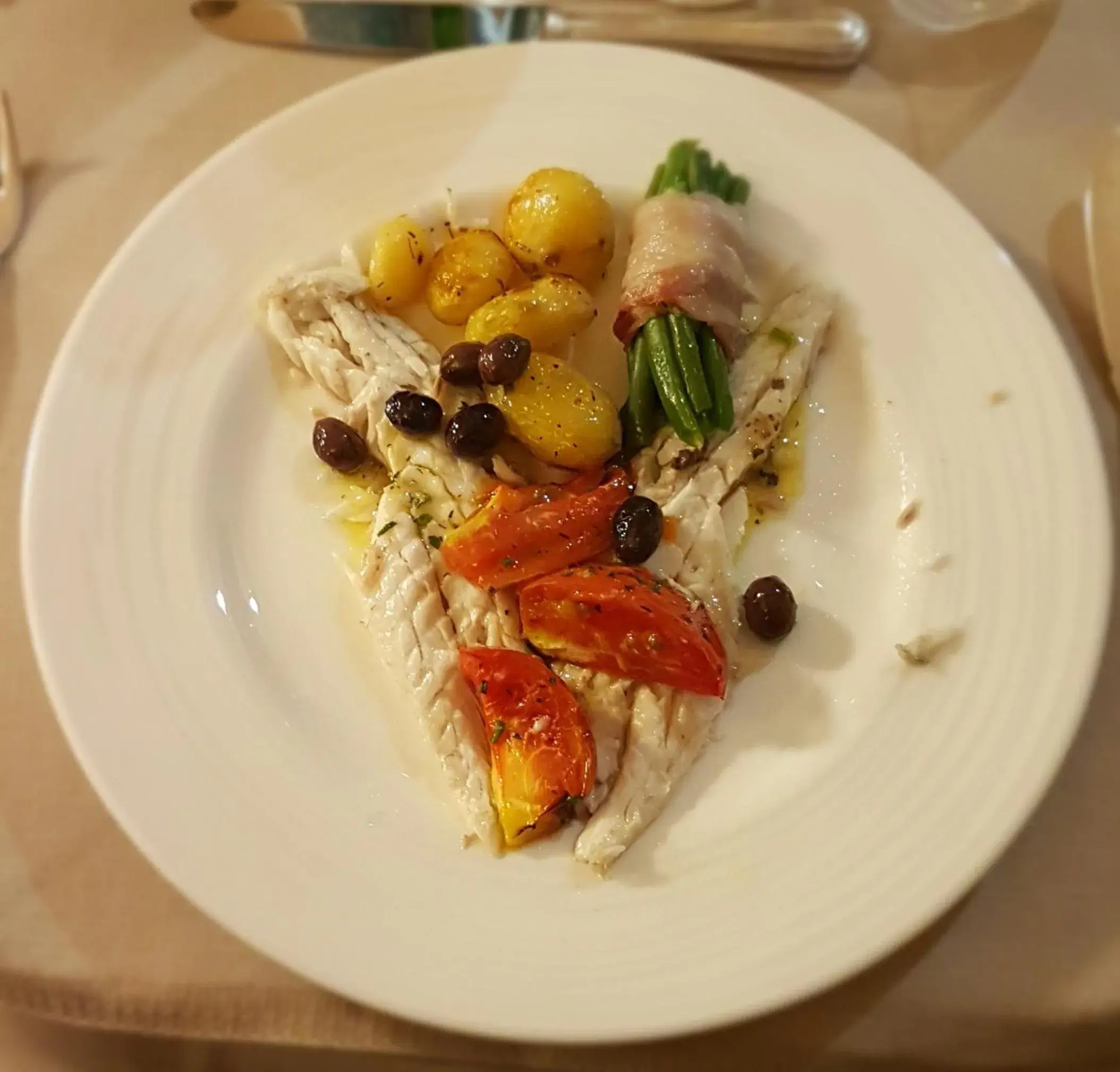 Restaurant/places to eat in Hotel Paradiso Restaurant/places to eat in Hotel Paradiso