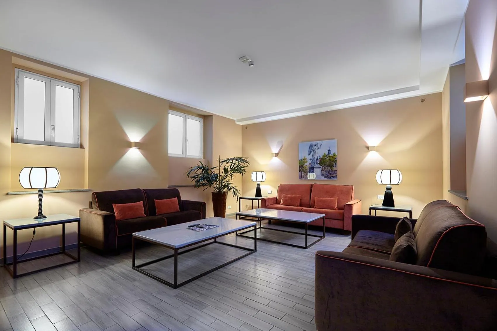 Communal lounge/ TV room in Trianon Borgo Pio Aparthotel