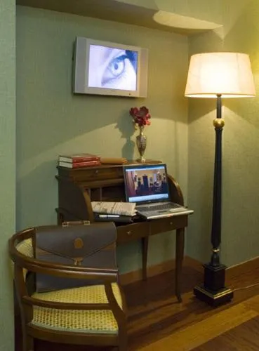 Decorative detail in Domus Livia