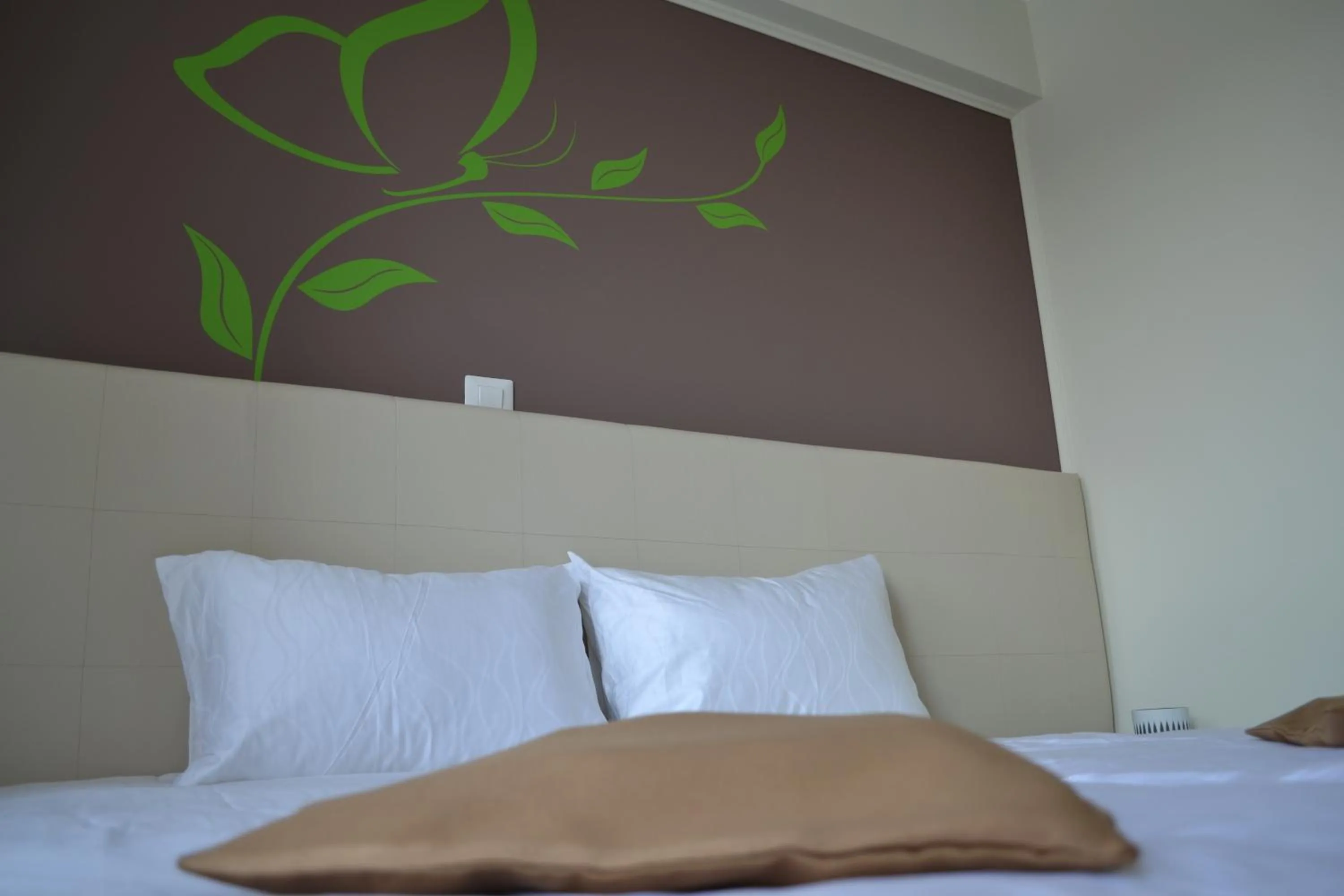 Bed in Papillon