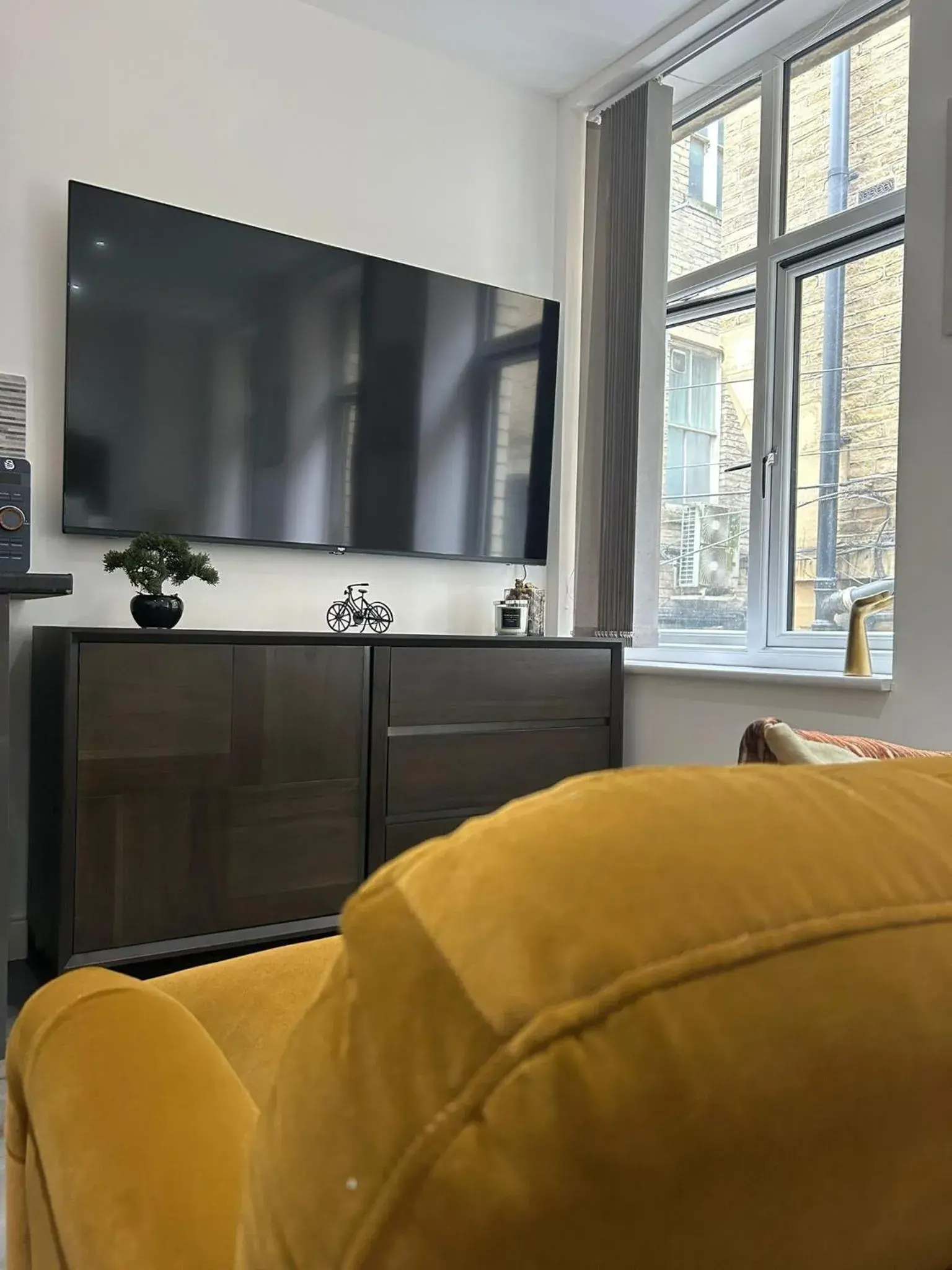 Studio Apartment in Brand New Property - Bradford City Centre Studio Apartment in Brand New Property - Bradford City Centre