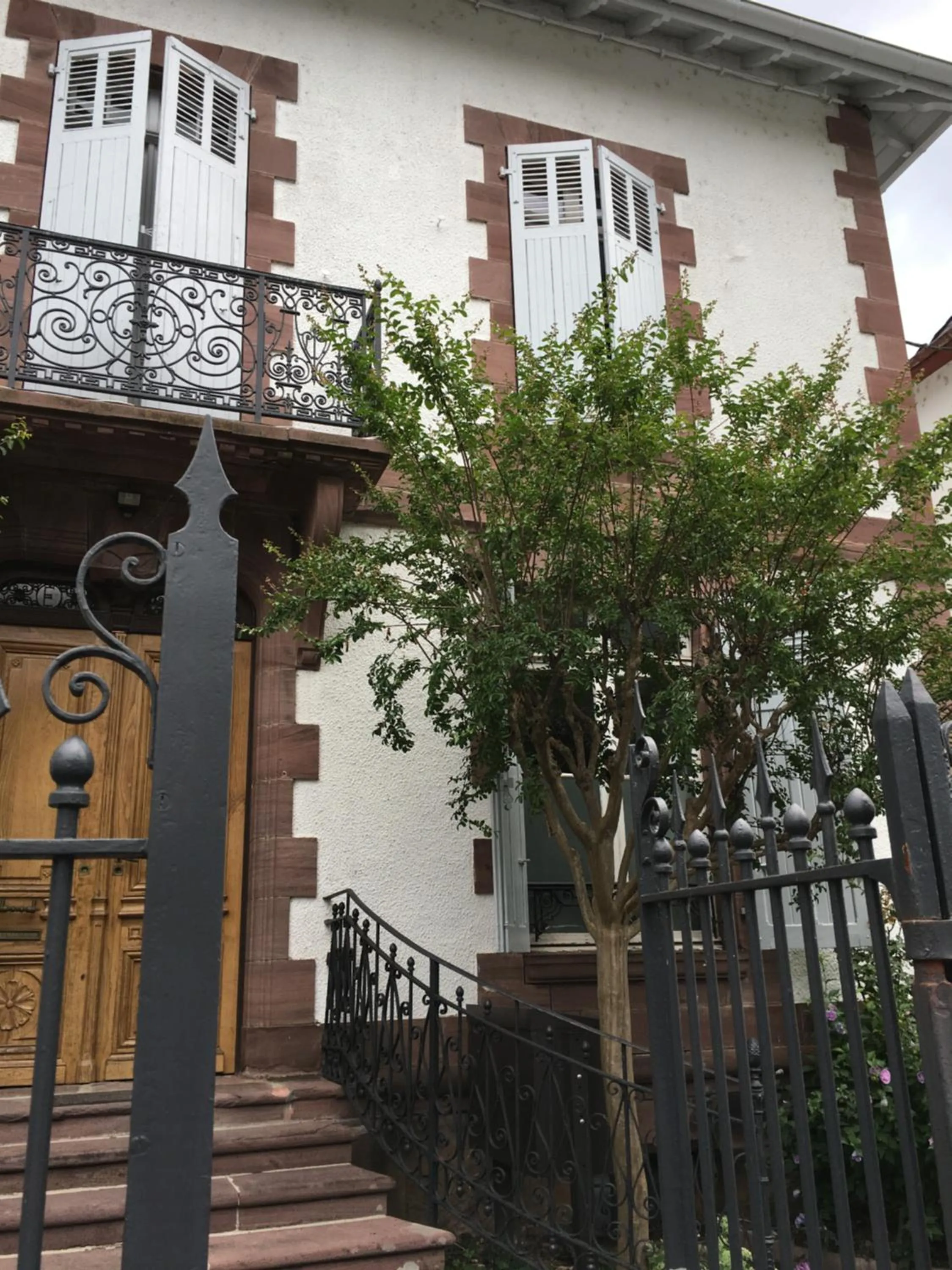 Property building in La Villa Esponda