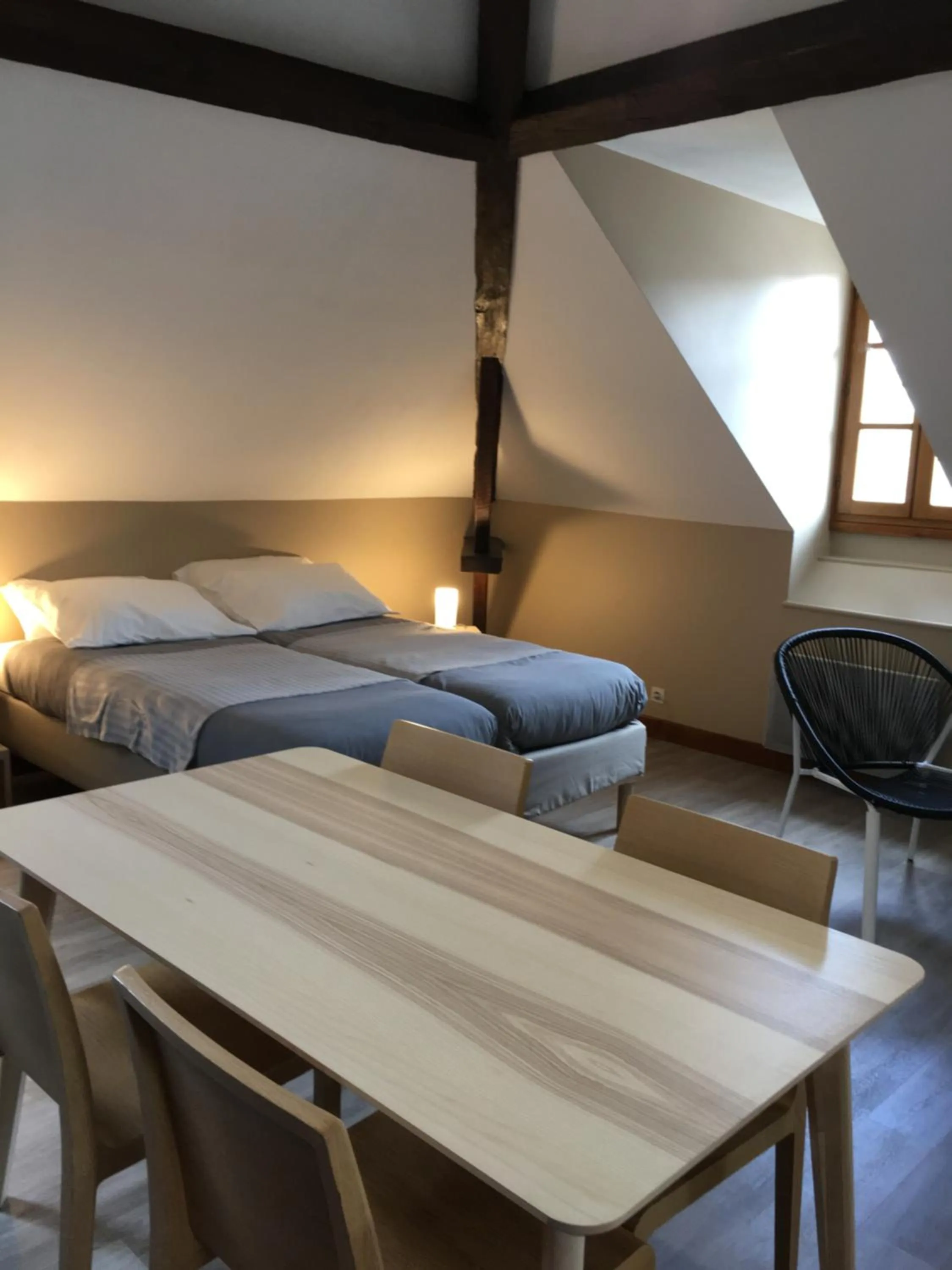 Photo of the whole room, Bed in La Villa Esponda