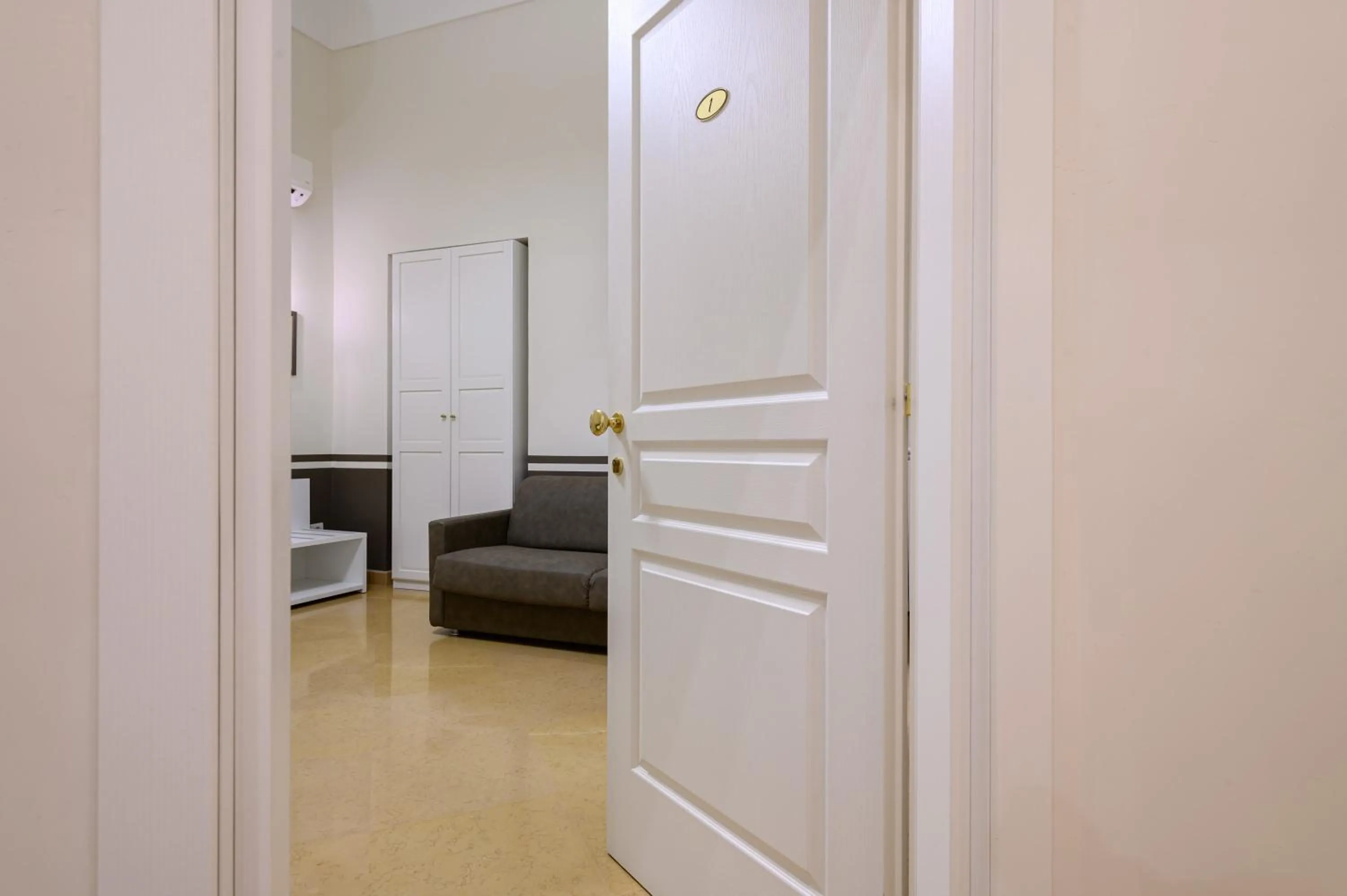 Residenza Molinari Suite