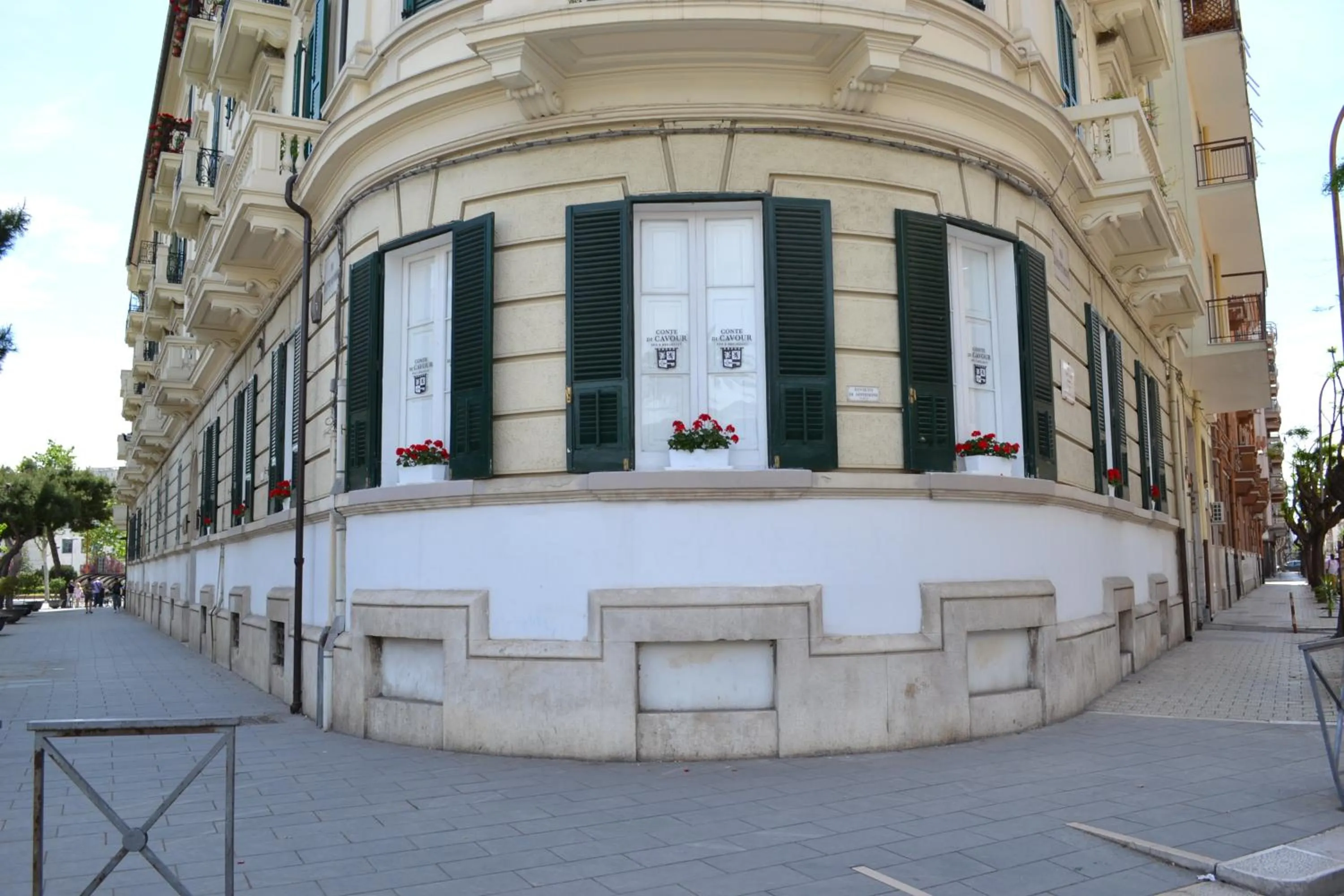 Property building in Conte di Cavour