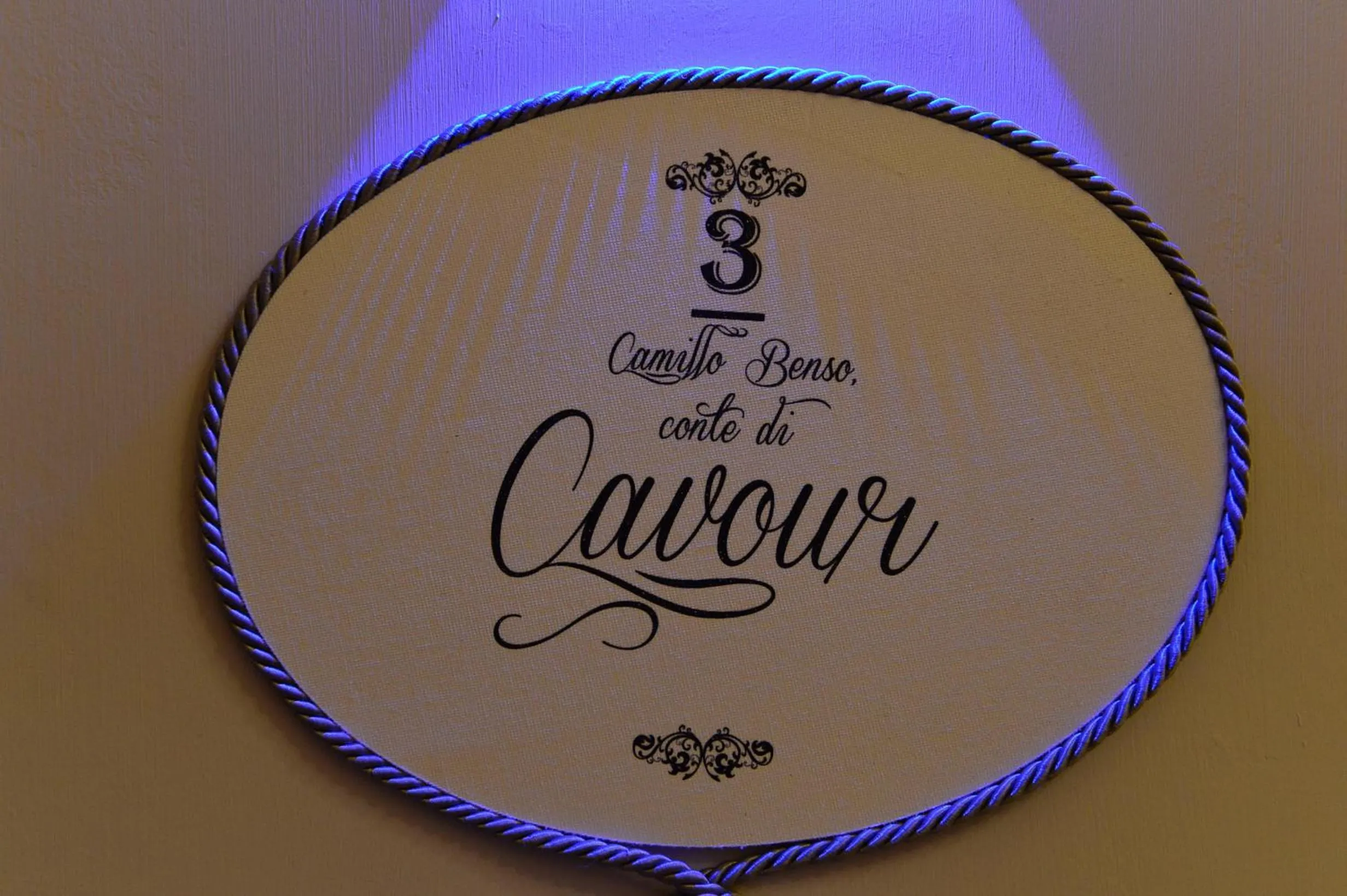 Decorative detail in Conte di Cavour