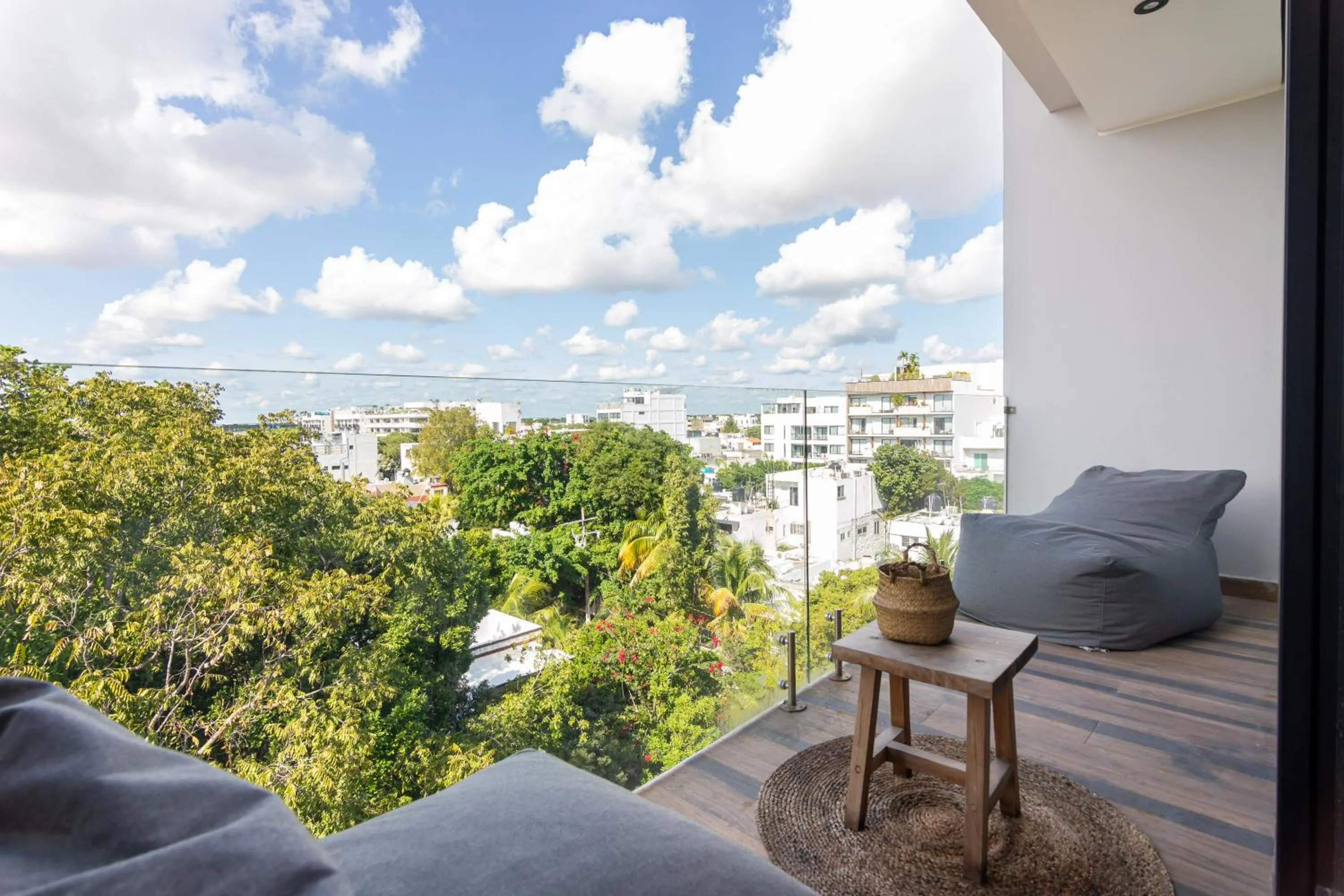 Patio in Toh House Luxury by Boutique Apartments MX