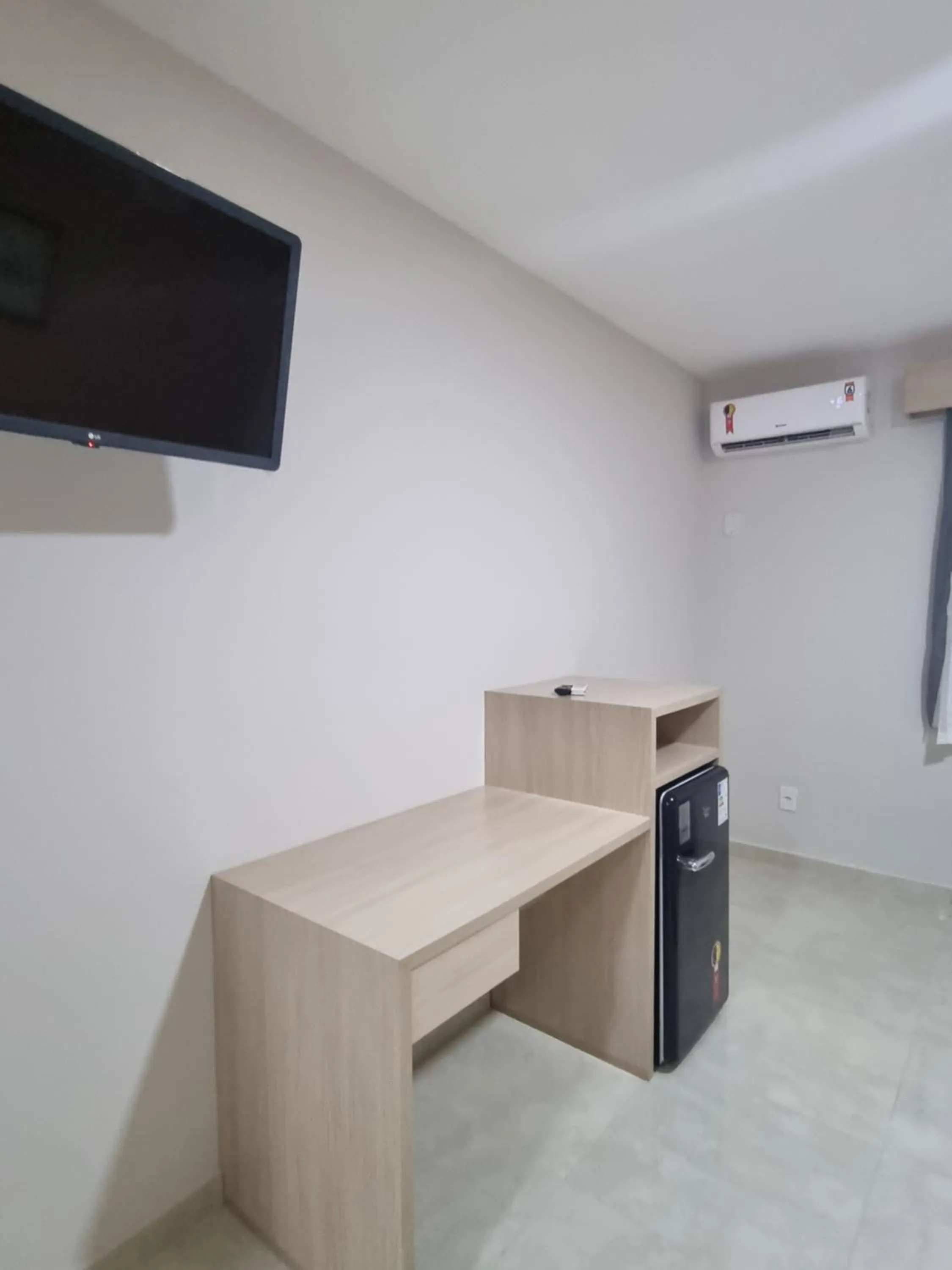 TV and multimedia in LC TEMPORADAS PORTOBELLO PARK HOTEL