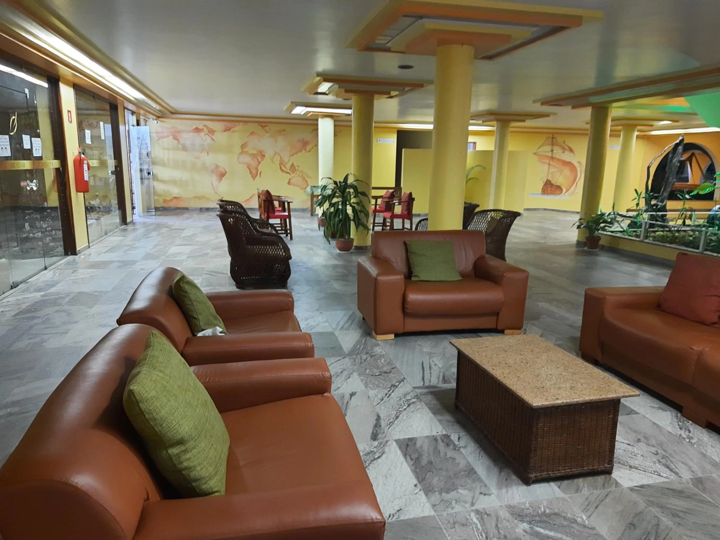 Lobby or reception in LC TEMPORADAS PORTOBELLO PARK HOTEL