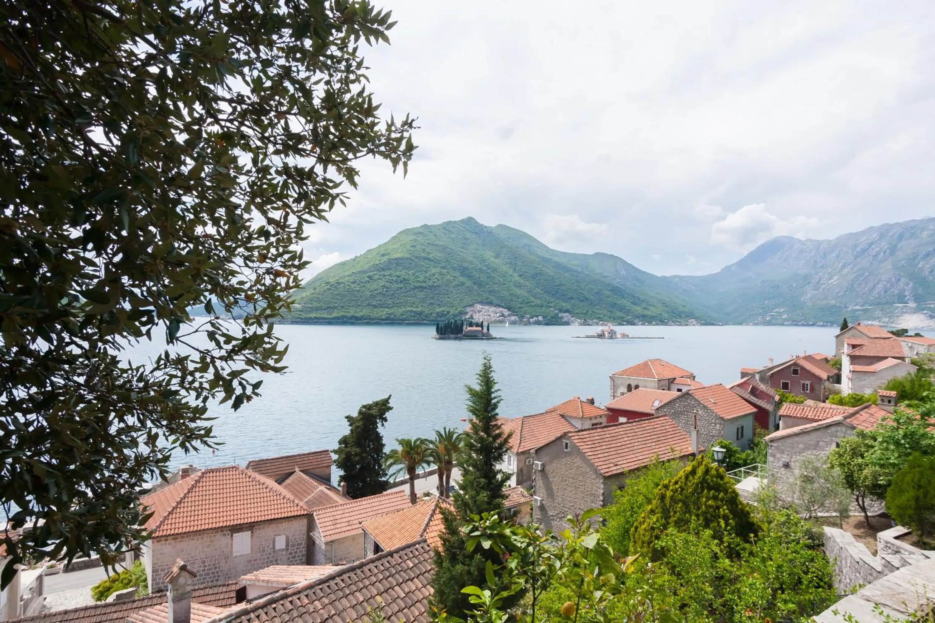Mountain view in Villa & Apartments Perasto