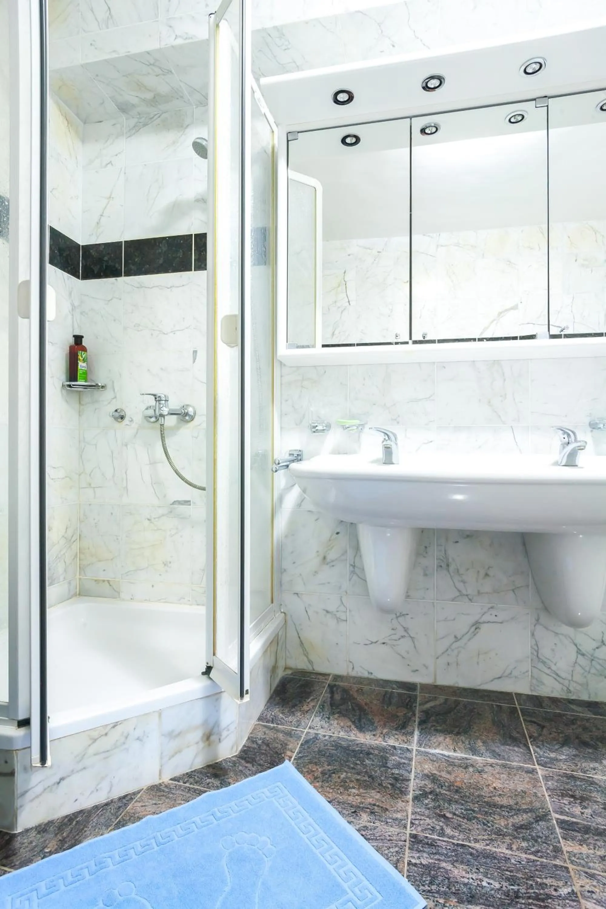 Bathroom in Villa & Apartments Perasto