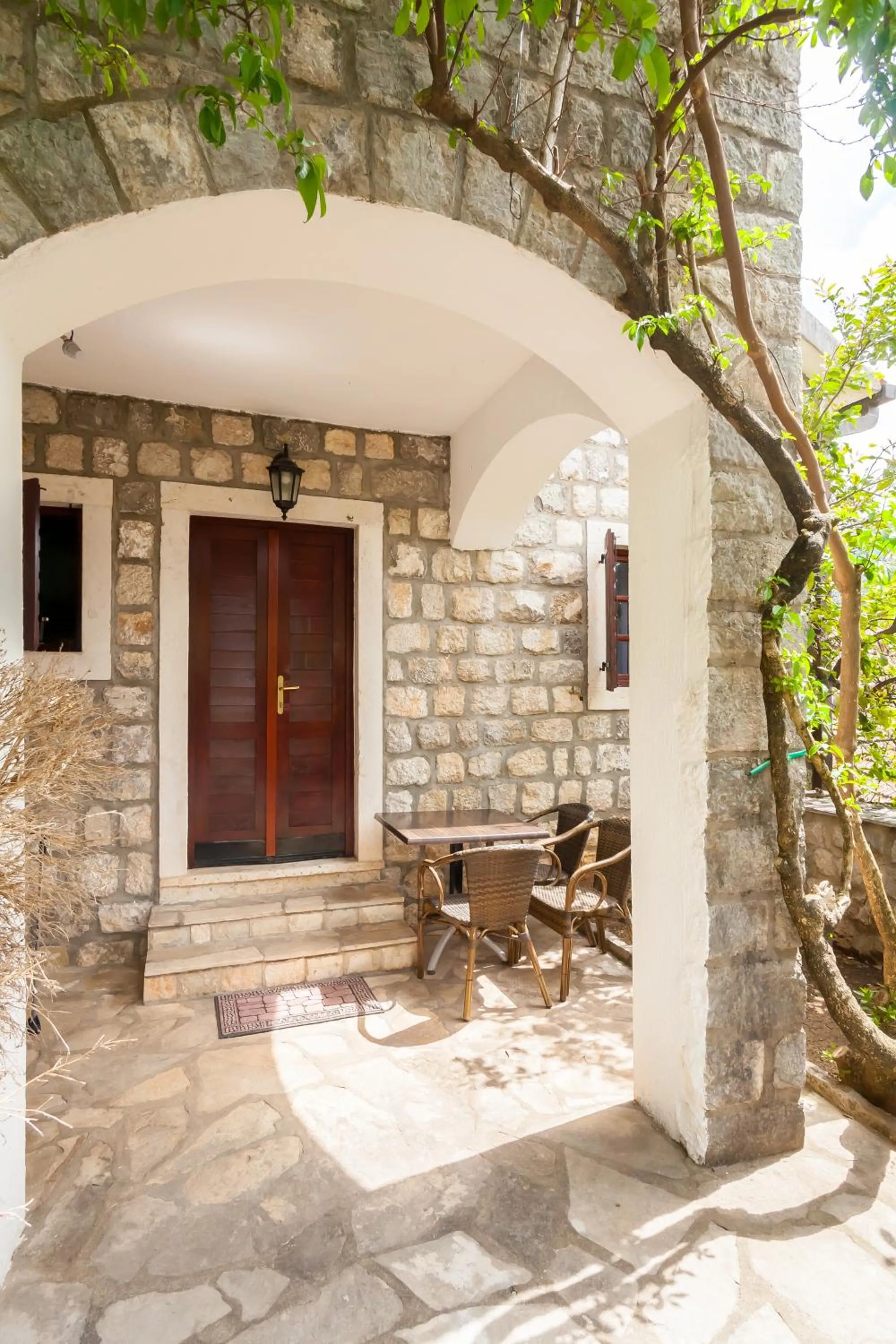 Balcony/Terrace in Villa & Apartments Perasto