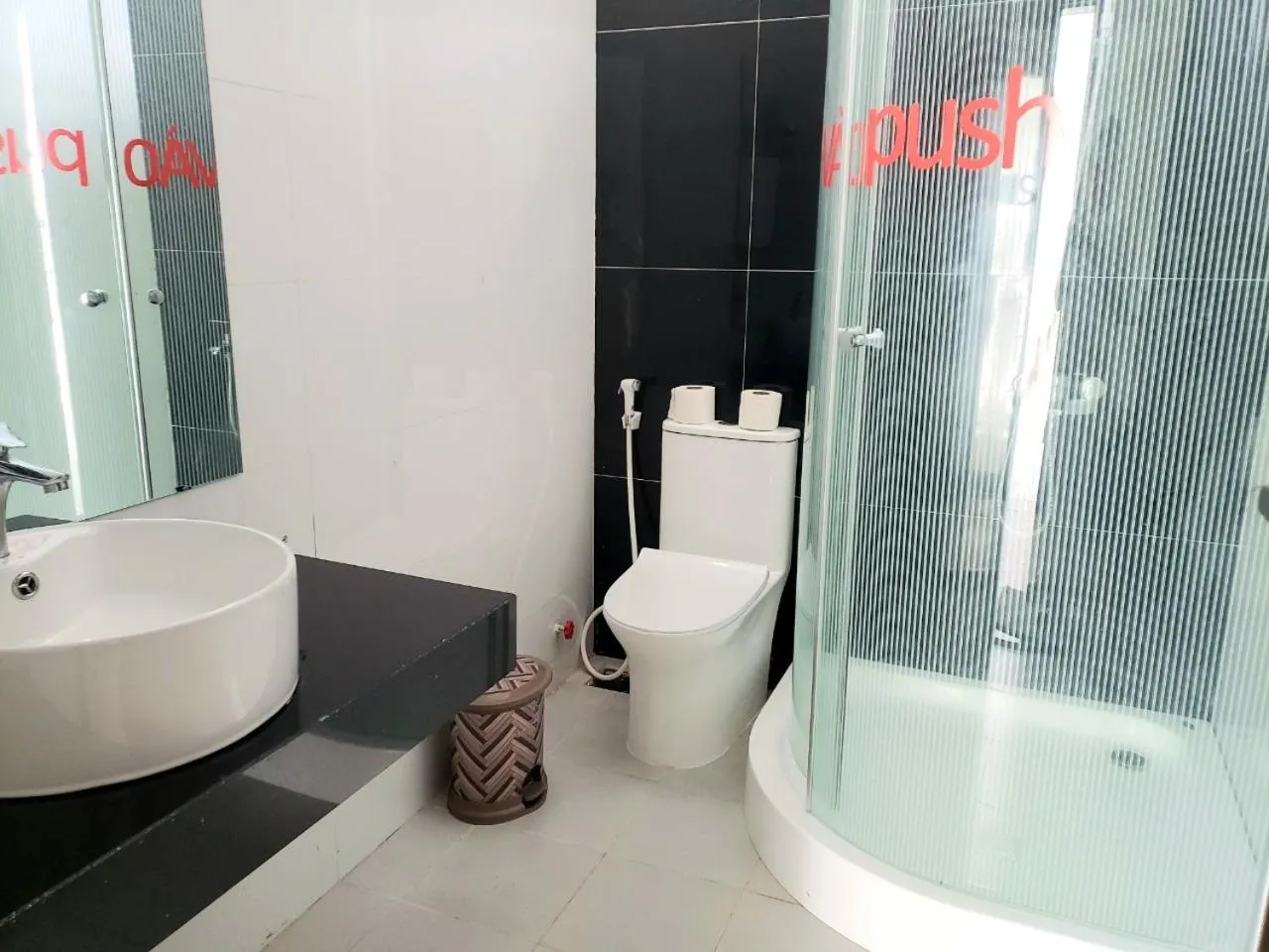 Bathroom in Golden Star Villa Hue