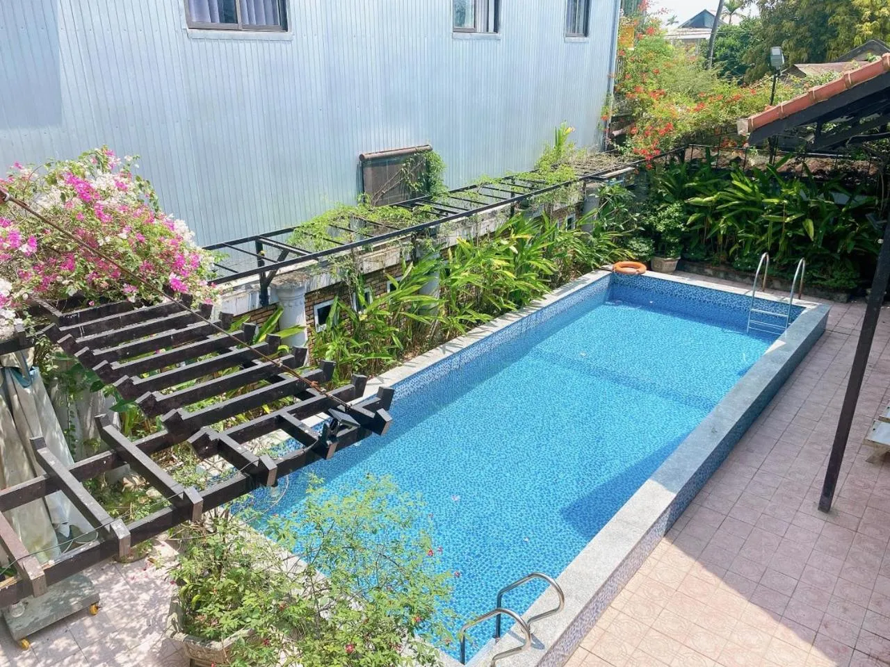 Pool view in Golden Star Villa Hue