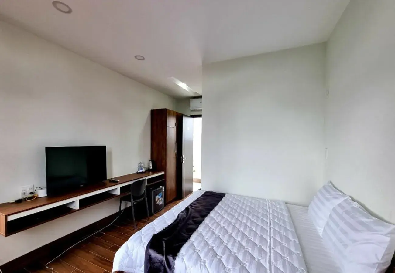 TV and multimedia, Bed in Golden Star Villa Hue TV and multimedia, Bed in Golden Star Villa Hue