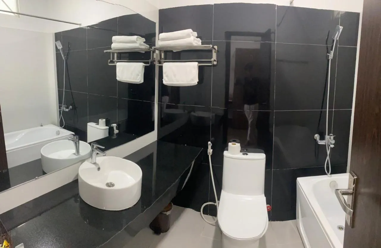 Shower in Golden Star Villa Hue