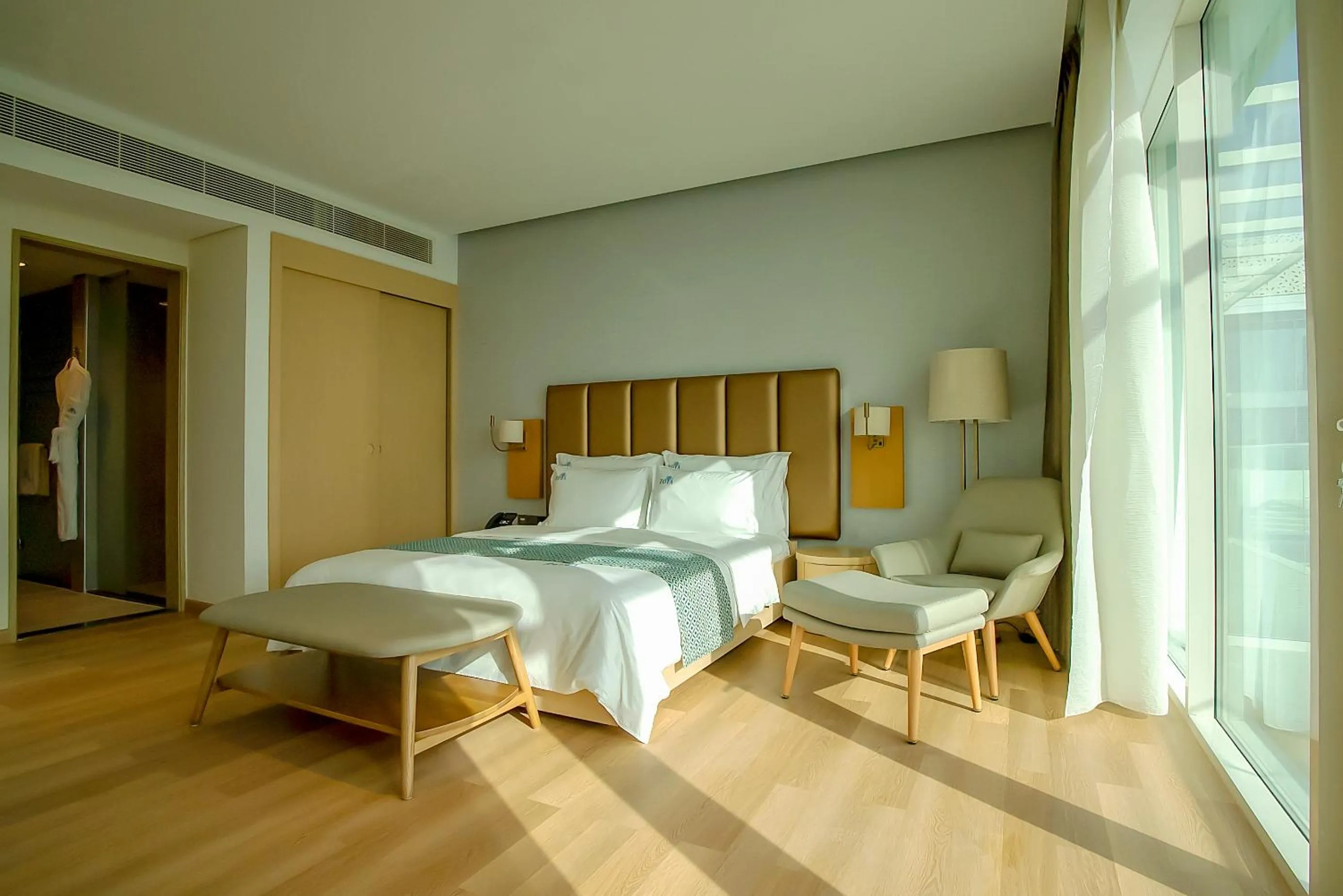 Bed in Zoya Health & Wellbeing Resort