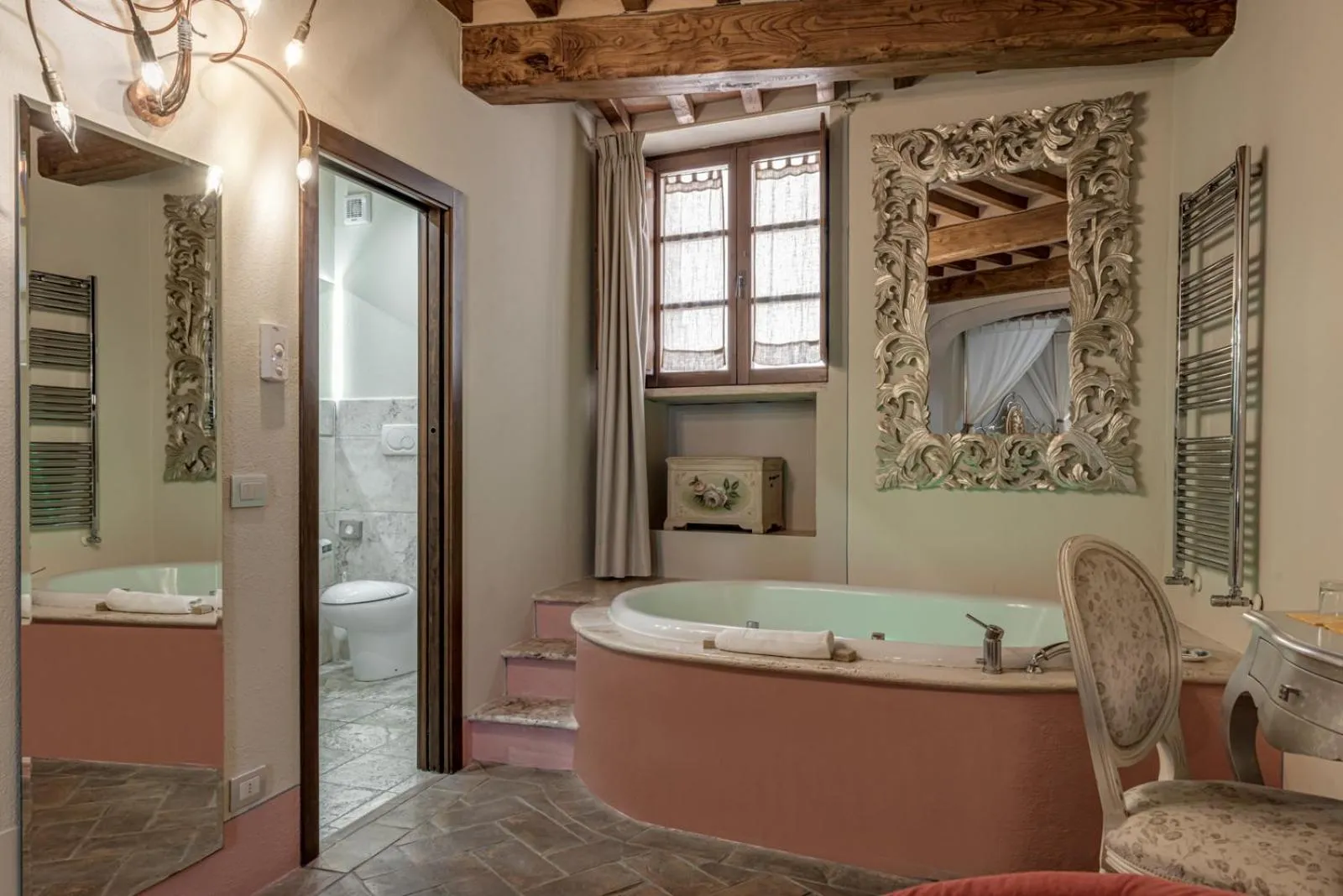 Bathroom in PALAZZO DEL CAPITANO Wellness & Relais - Luxury Borgo Capitano Collection