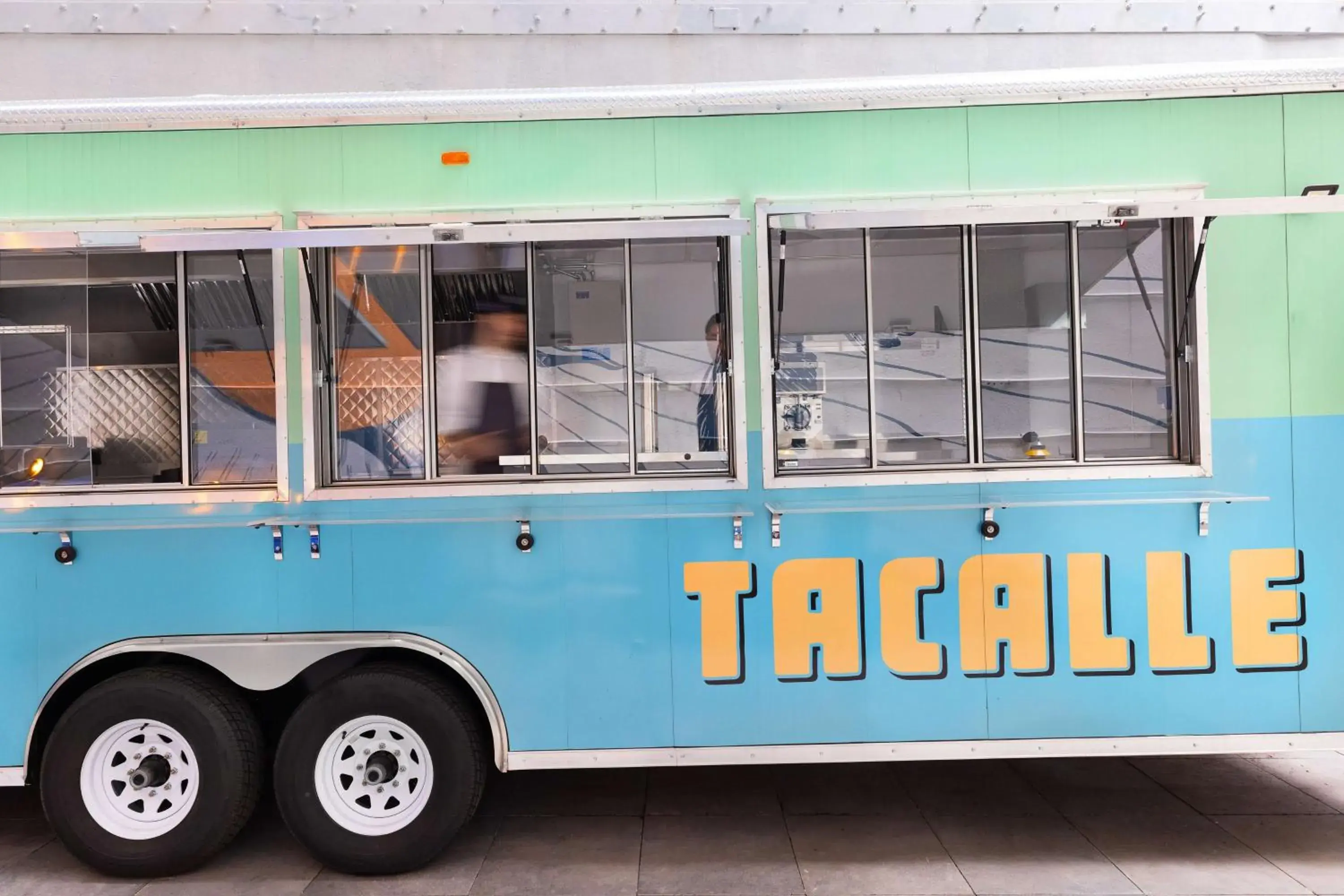 Restaurant/places to eat in Grayson Hotel Restaurant/places to eat in Grayson Hotel