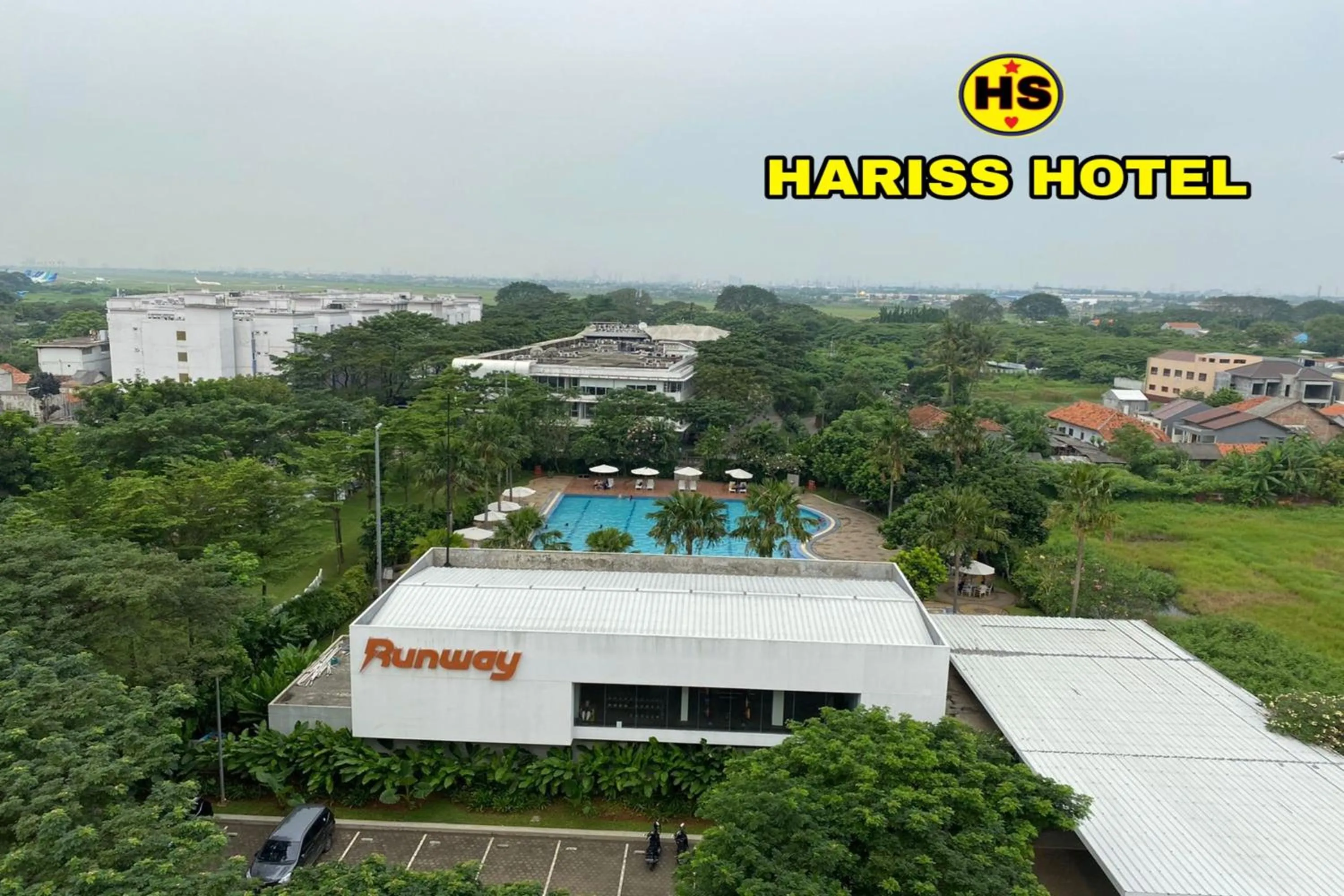 Parking in Hariss Inn Bandara