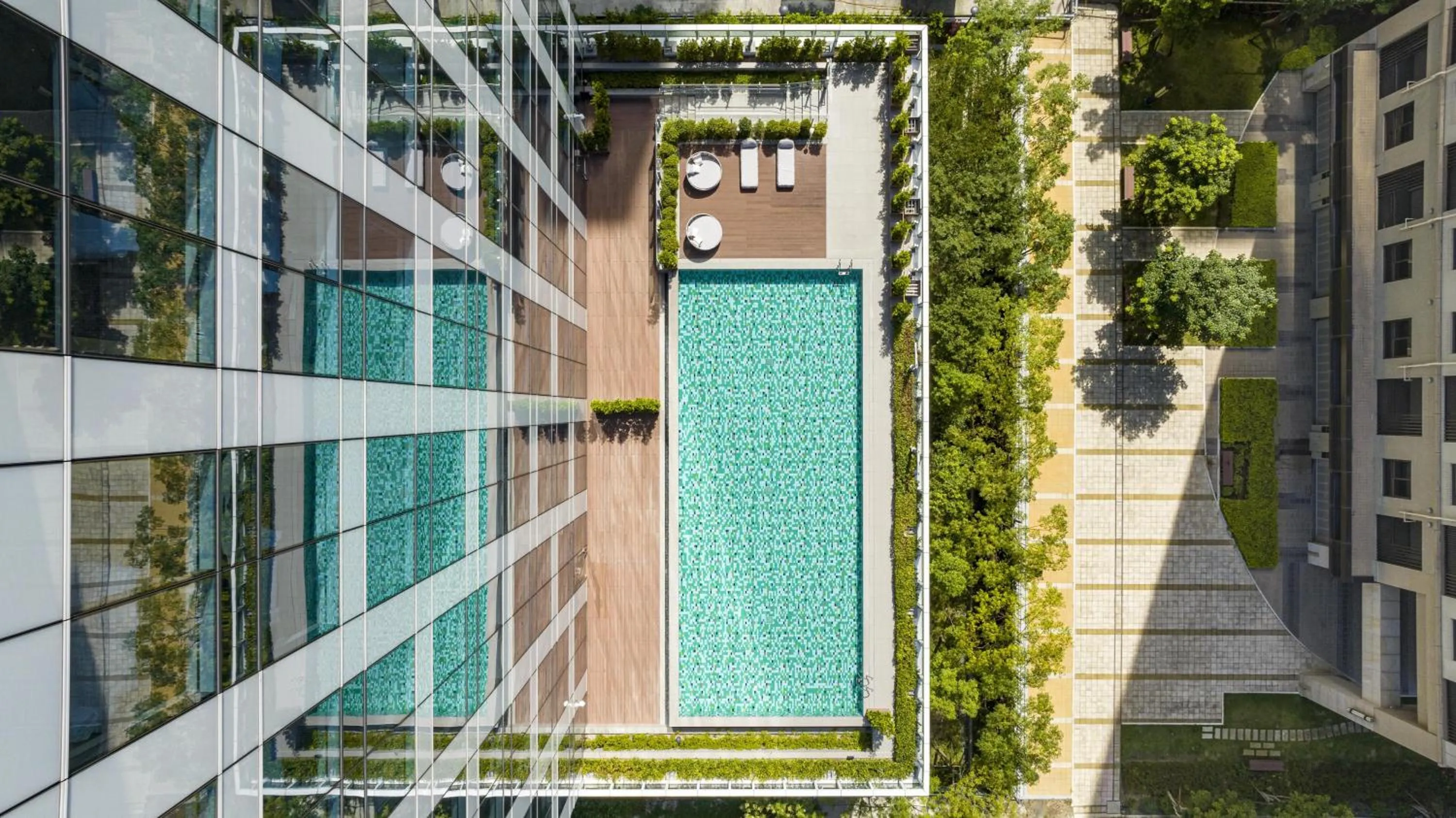 Swimming pool in Hyatt Place New Taipei City Xinzhuang