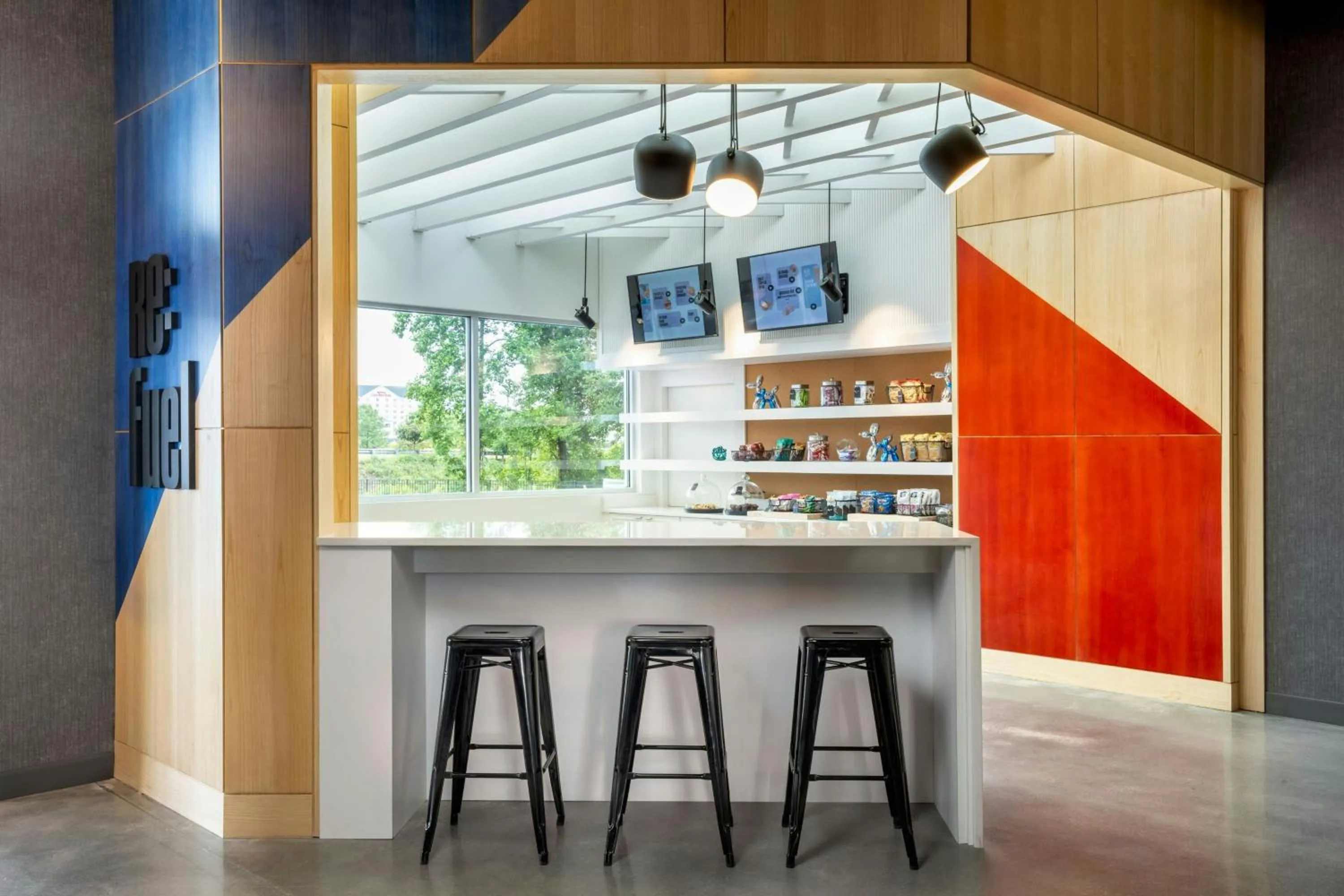 Restaurant/places to eat in Aloft Florence