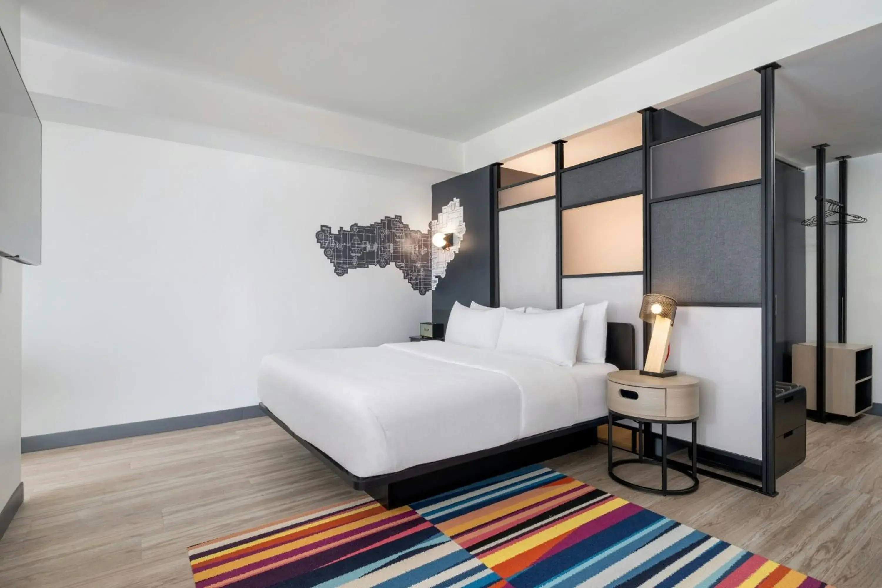 King Suite with Sofa Bed in Aloft Florence King Suite with Sofa Bed in Aloft Florence