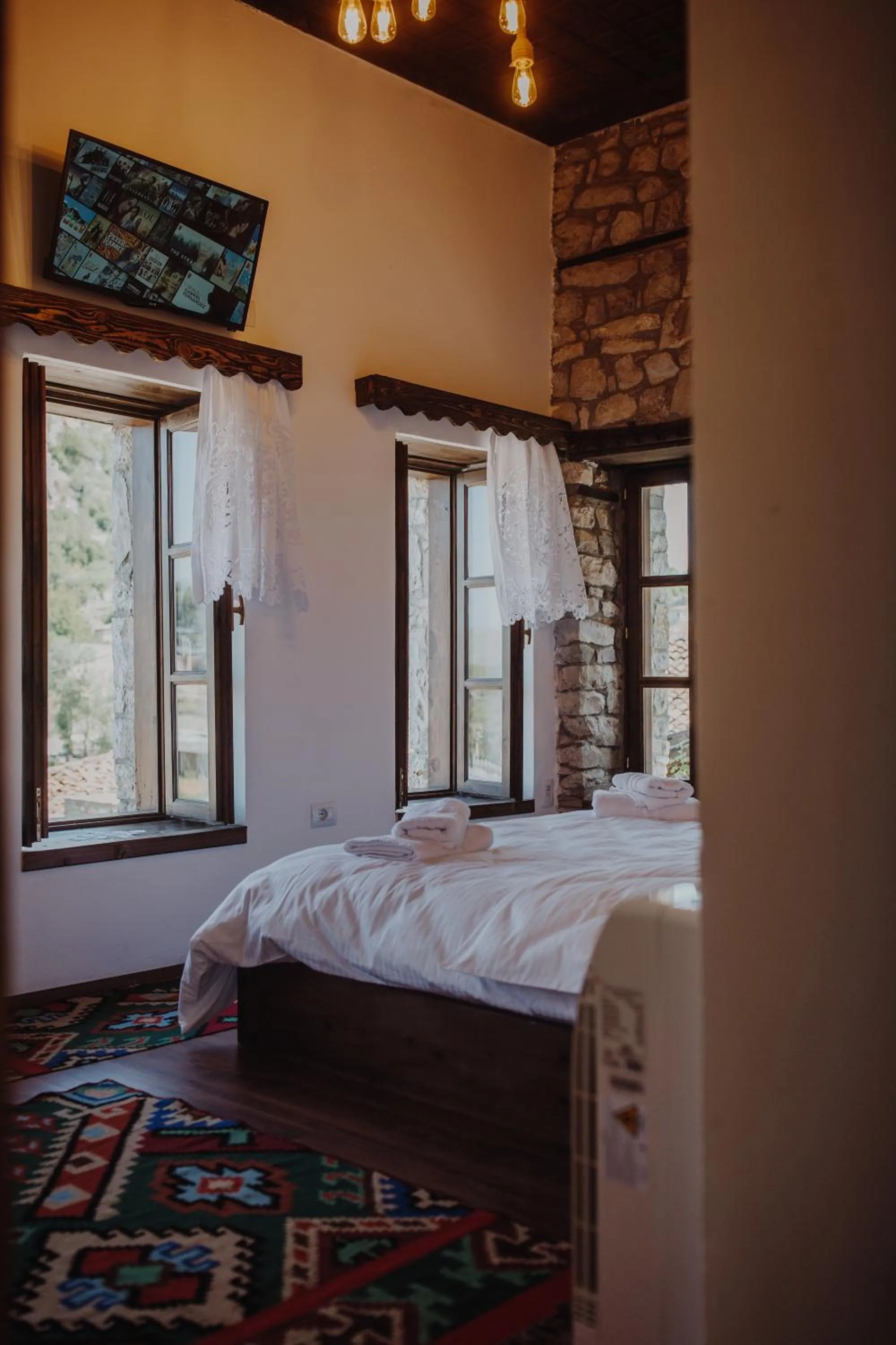 Bed in Tradita e Beratit