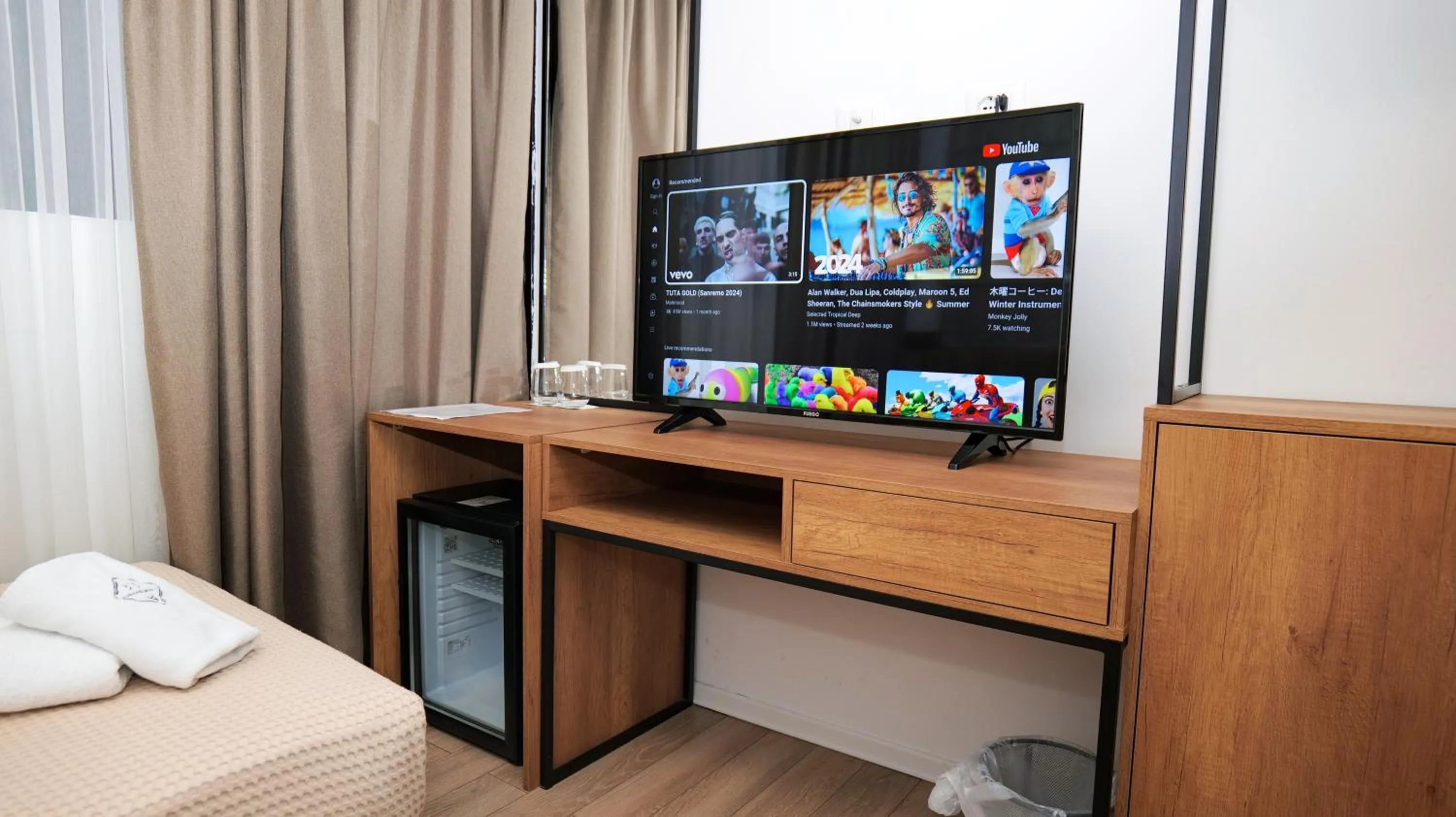 TV and multimedia, Bed in 313 Villa City Center