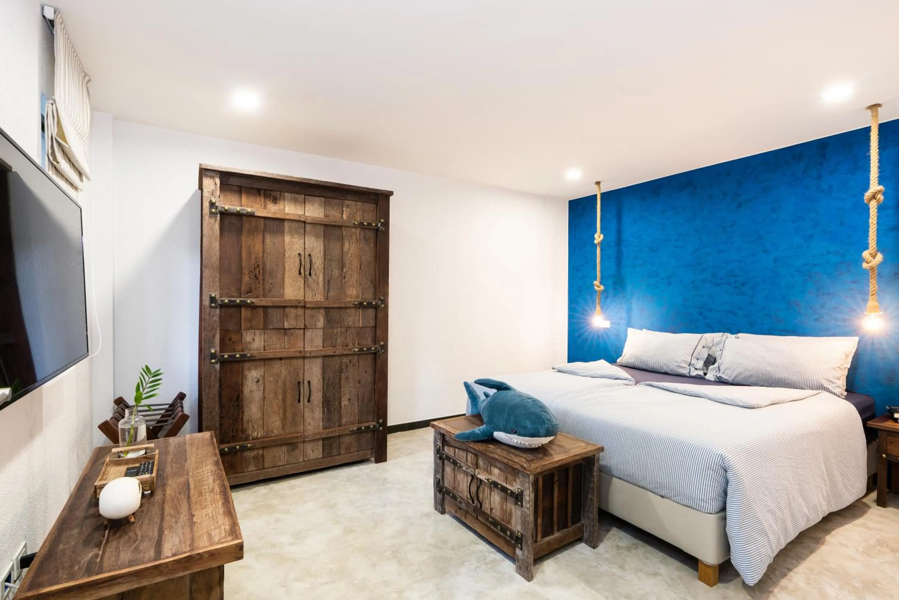 Bed in Shambhala Beach Resort