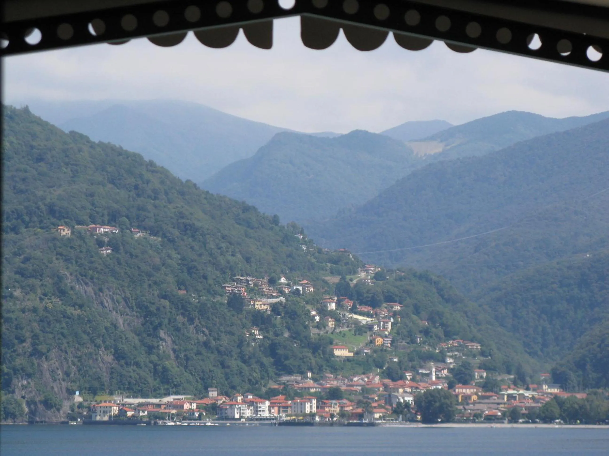 Photo of the whole room in Albergo Del Lago