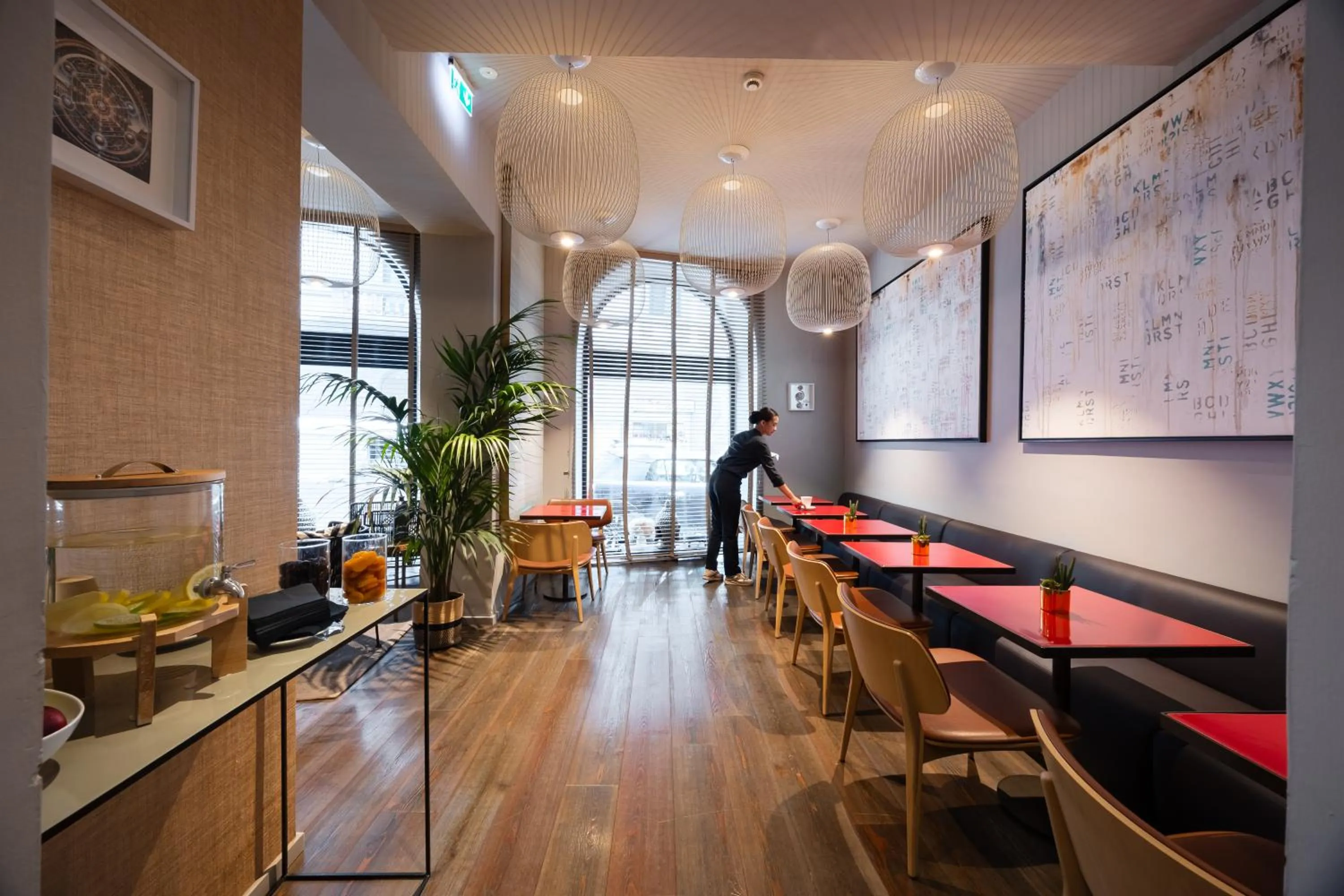 Breakfast in The Market Urban Hotel