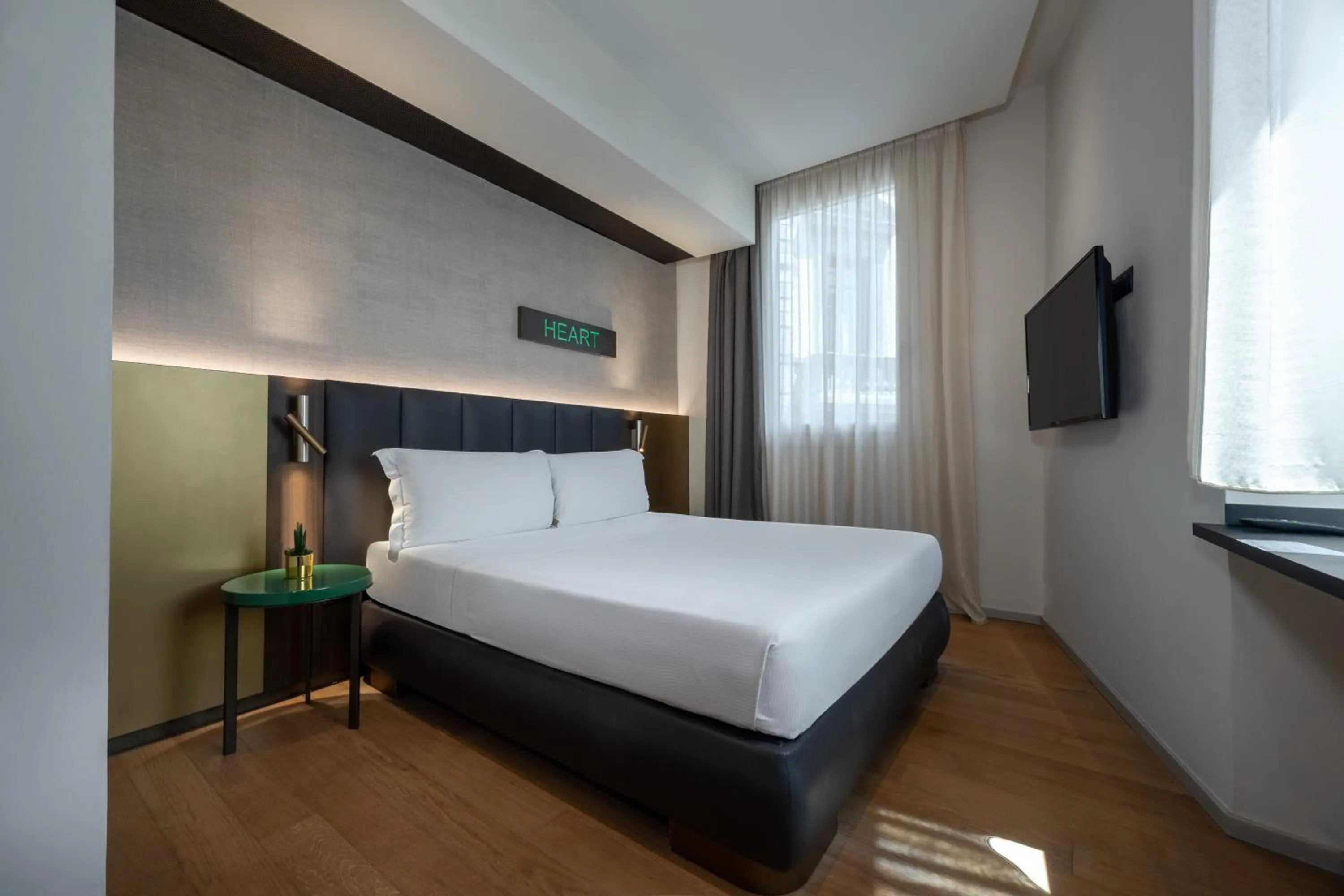 Bedroom, Bed in The Market Urban Hotel