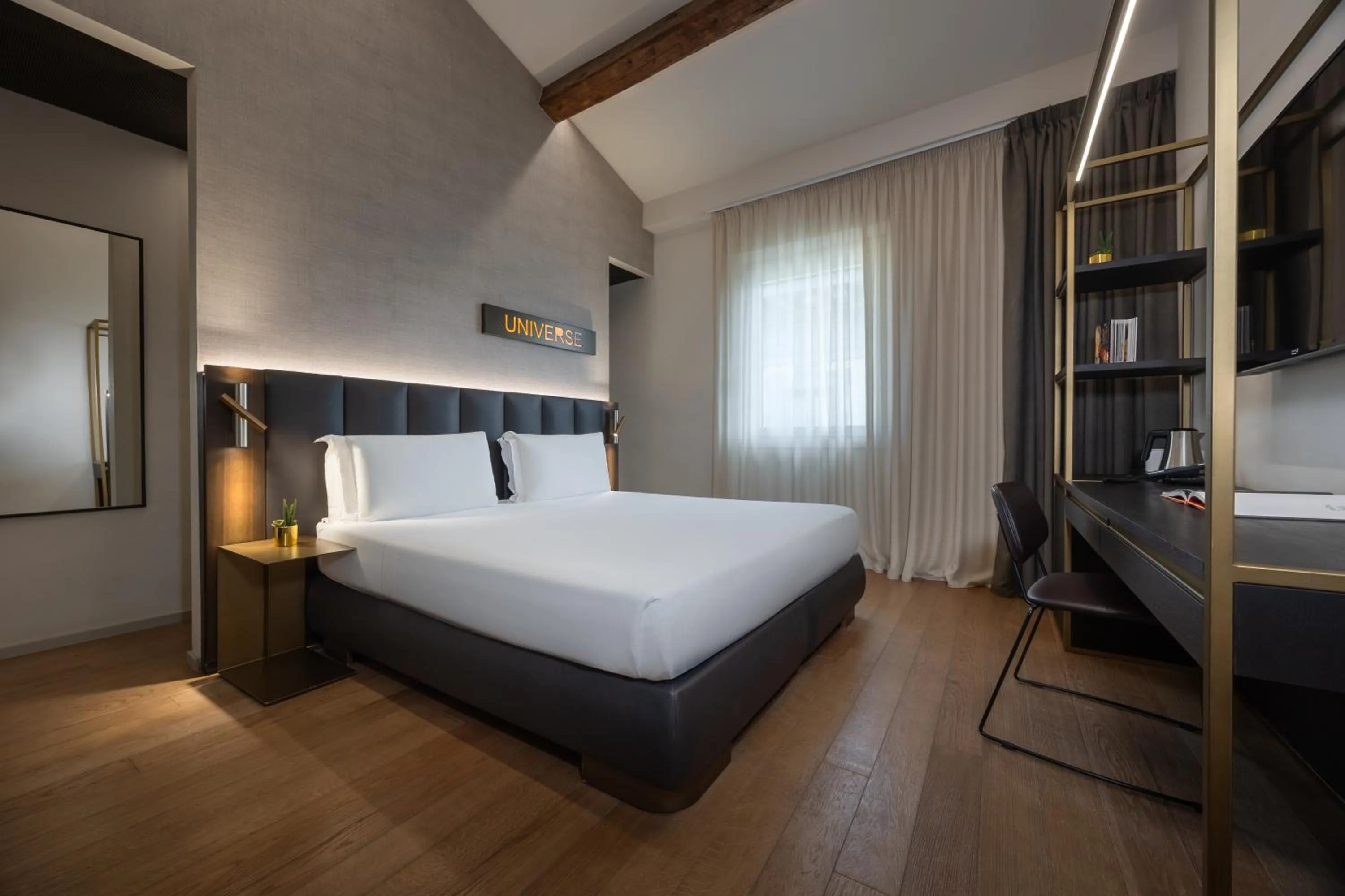 Bedroom, Bed in The Market Urban Hotel